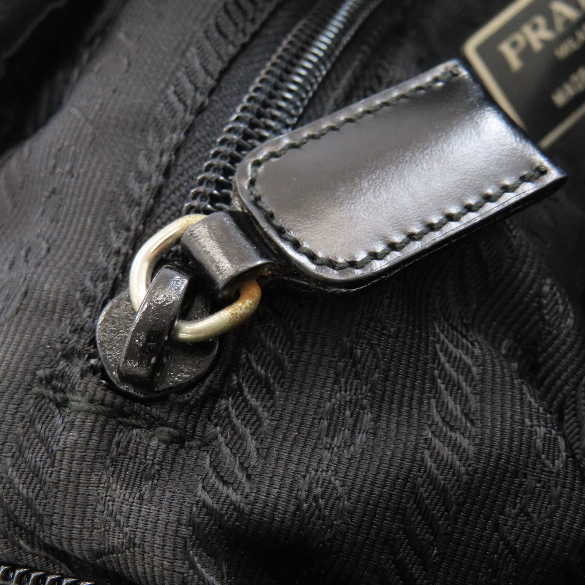 Prada Black Nylon Messenger Bag Shoulder Bag (Pre-Owned)