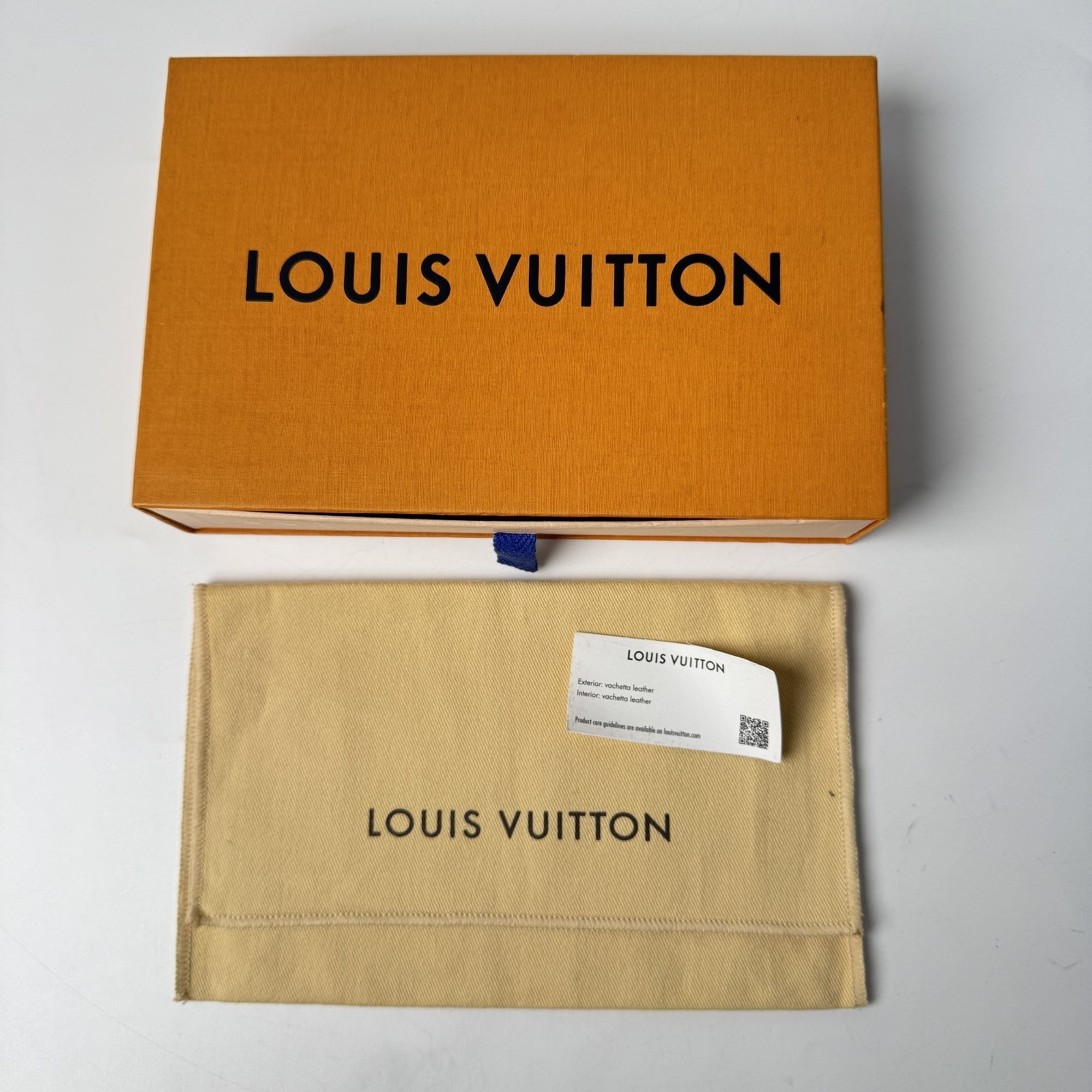 Louis Vuitton Black Hot Pink Leather Wallet (Tri-Fold) (Pre-Owned)