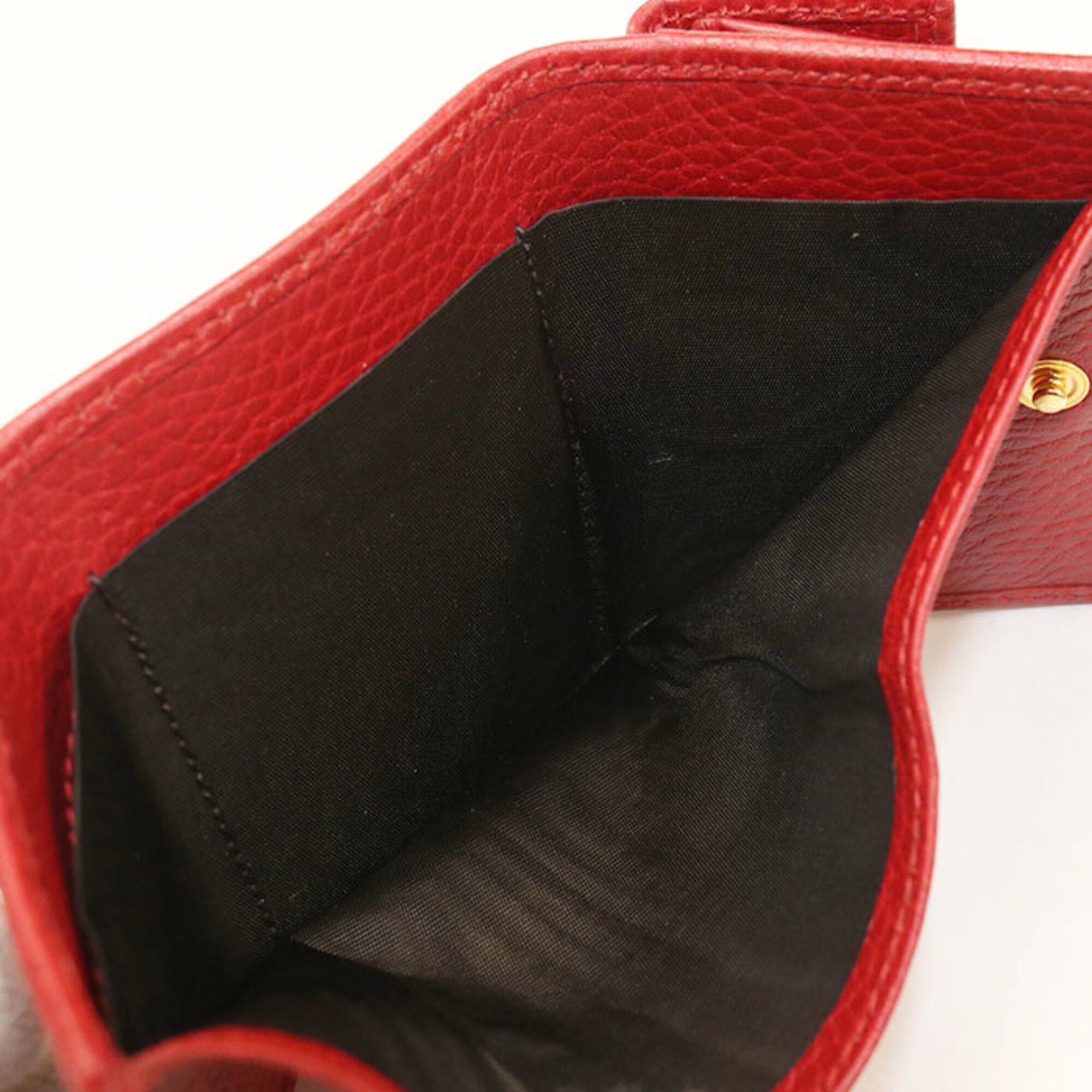 Gucci Red Color Leather Wallet (Tri-Fold) (Pre-Owned)