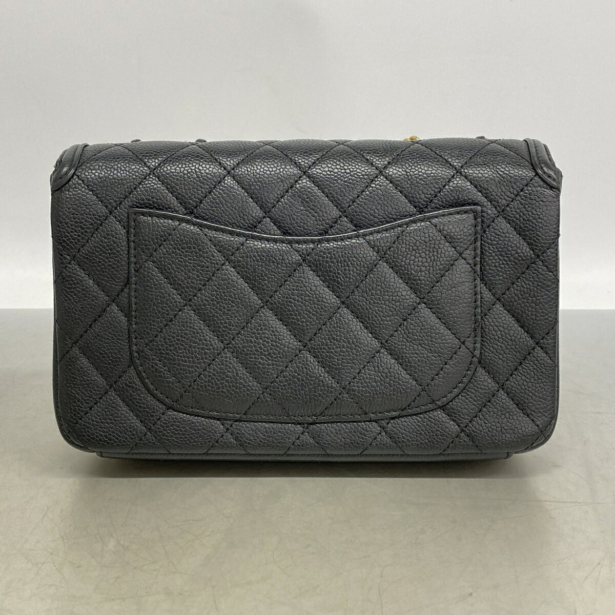 Chanel Black Grained Calfskin Shoulder Bag (Pre-Owned)