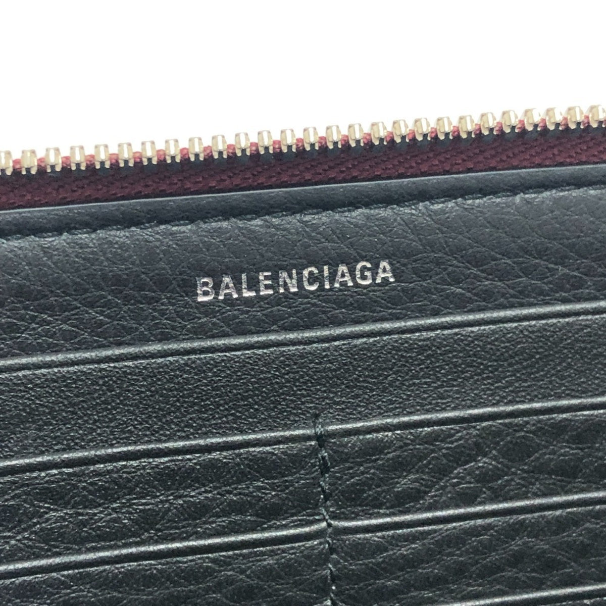 Balenciaga Red Color Leather Long Wallet (Bi-Fold) (Pre-Owned)