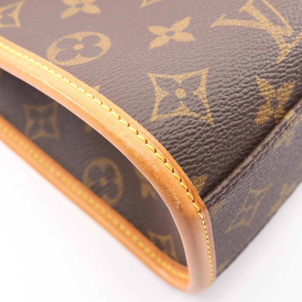 Louis Vuitton Monogram Brown Coated Canvas Leather Handbag (Pre-Owned)