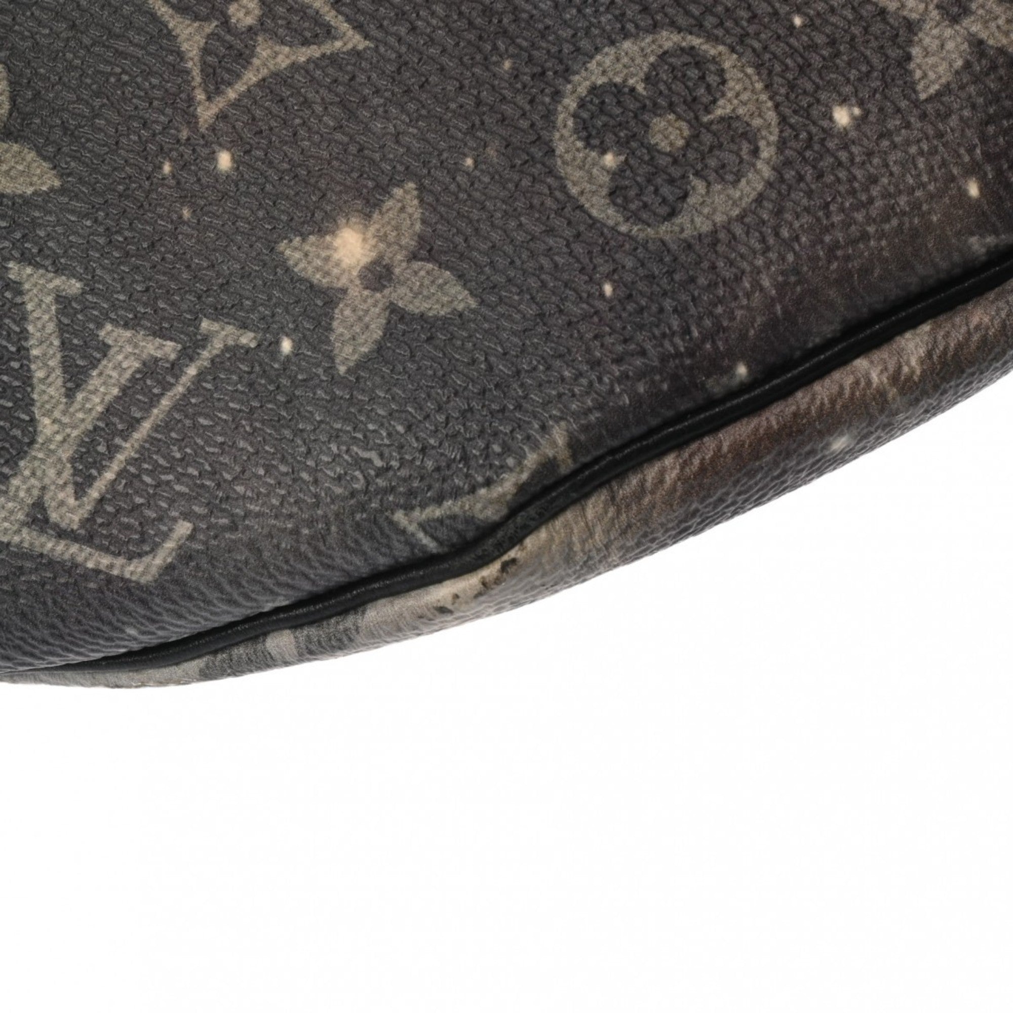 Louis Vuitton Noir Monogram Sling Bag (Pre-Owned)