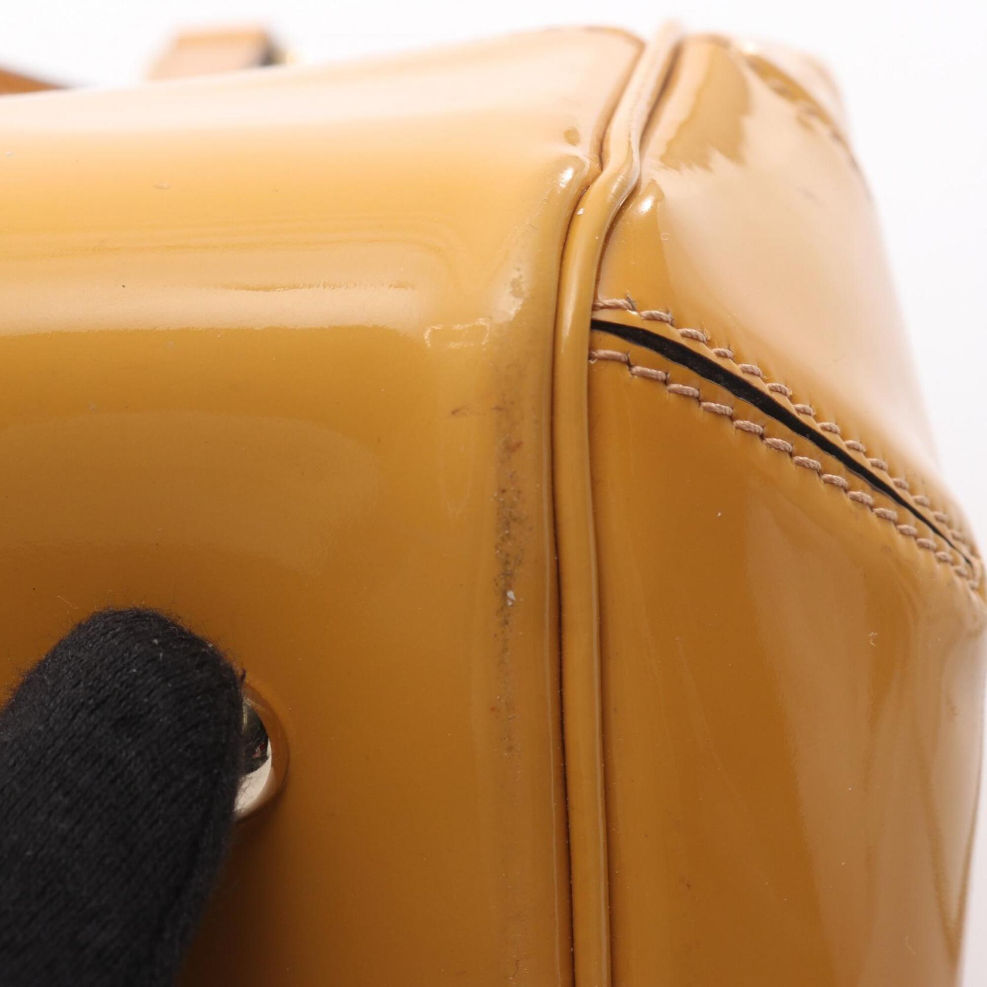 Gucci Yellow Patent Leather Handbag Tote Bag (Pre-Owned)