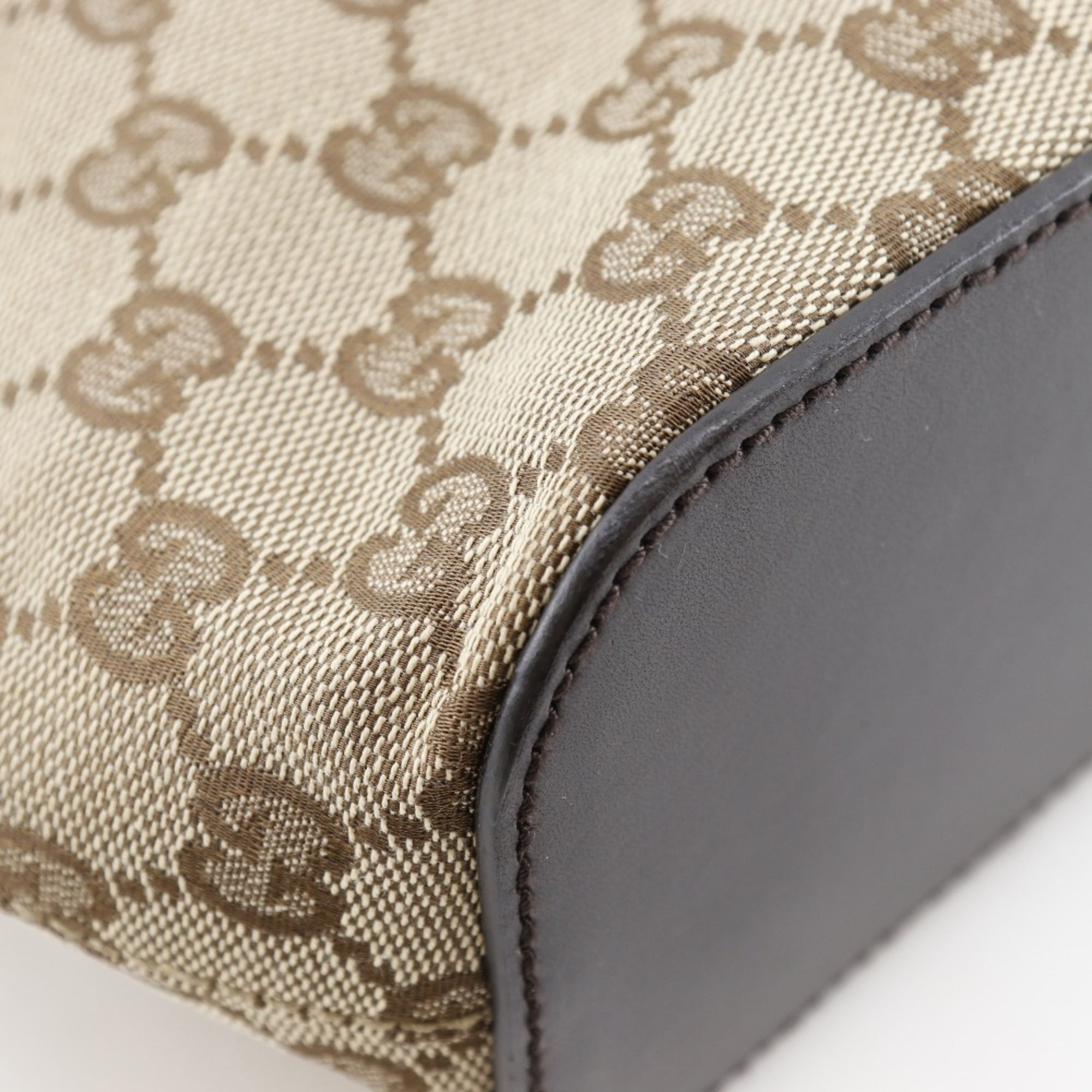 Gucci Brown Gg Canvas Shoulder Bag (Pre-Owned)