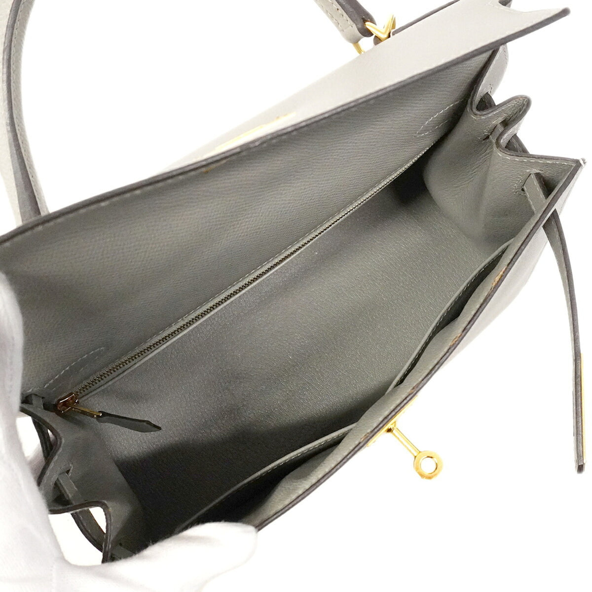 Hermes Gray Leather Handbag (Pre-Owned)