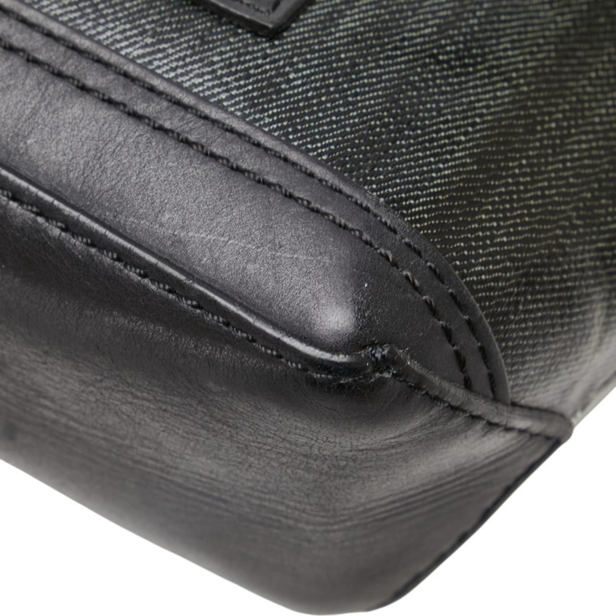 Marc Jacobs Black Khaki Pvc Leather Pouch (Pre-Owned)