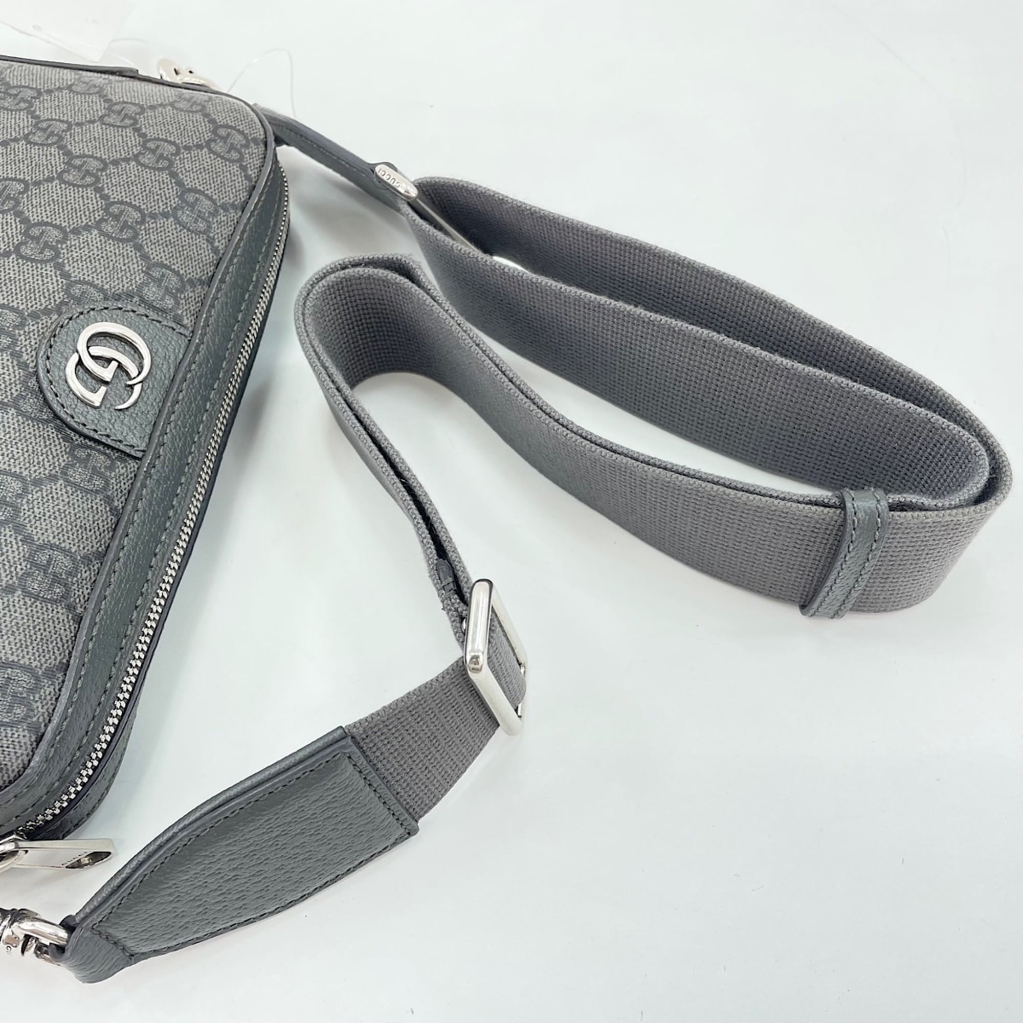 Gucci Ophidia Gray Shoulder Bag (Pre-Owned)
