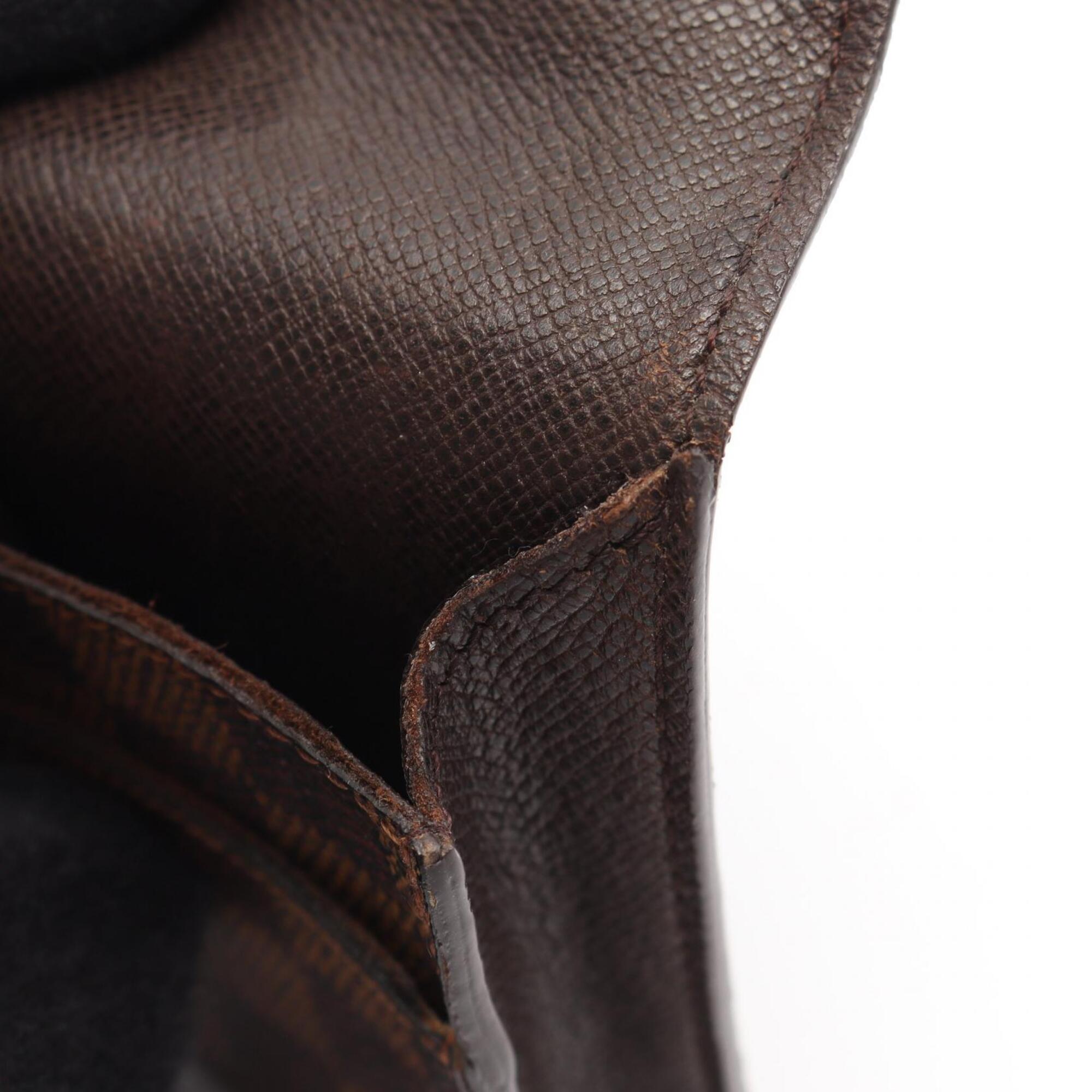 Louis Vuitton Brown Leather Pvc Pouch (Pre-Owned)
