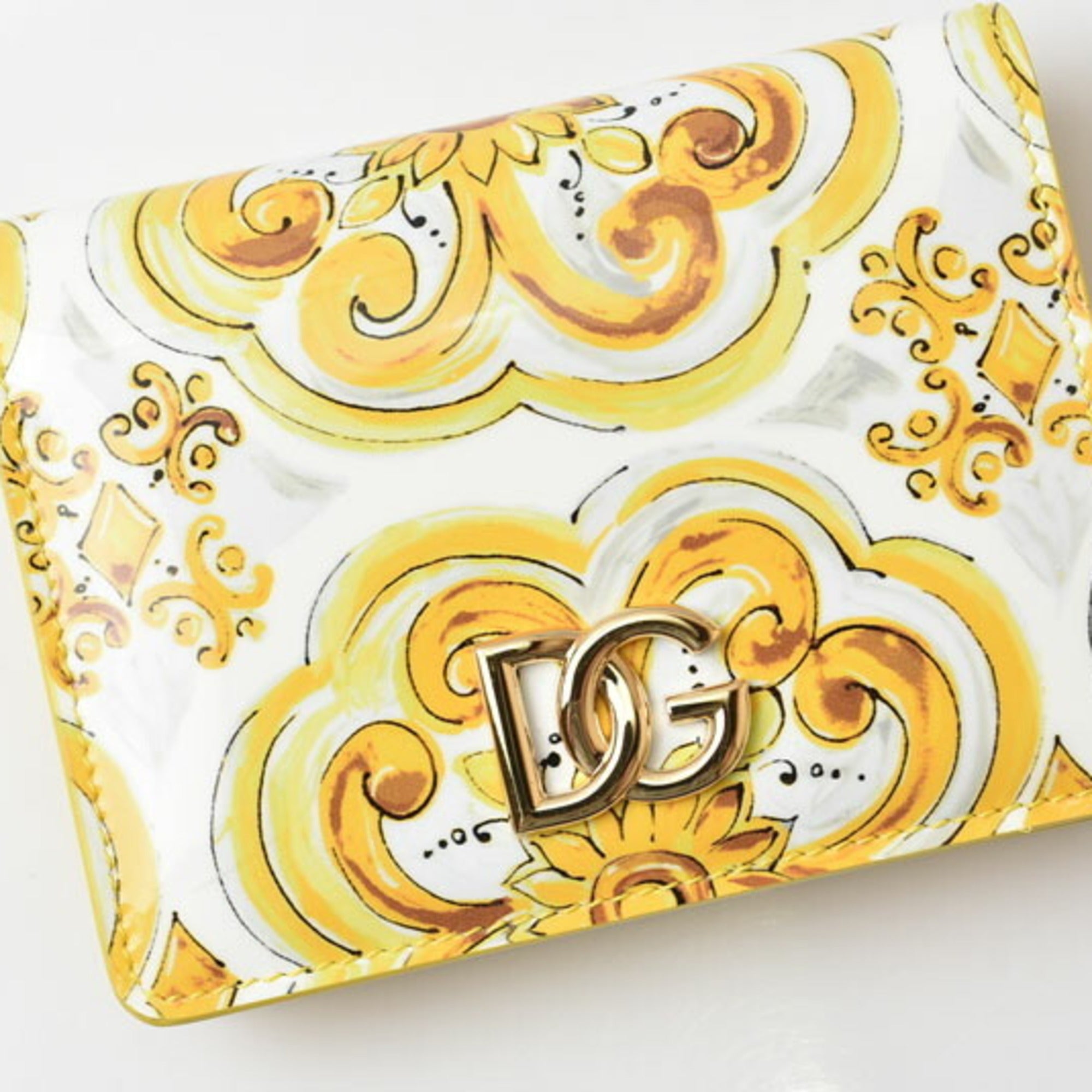 Dolce & Gabbana Yellow Leather Wallet (Bi-Fold) (Pre-Owned)