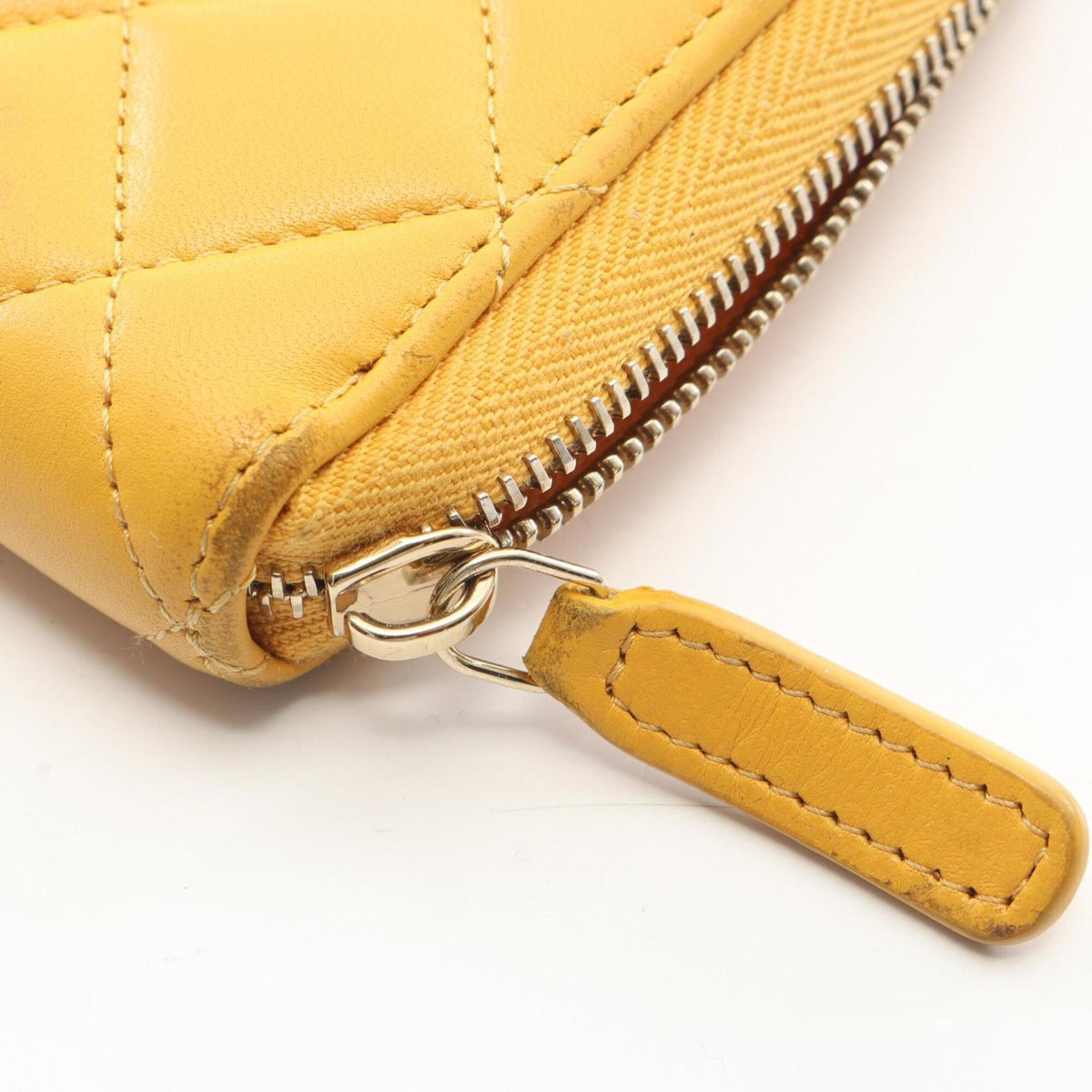 Chanel Yellow Leather Long Wallet (Bi-Fold) (Pre-Owned)