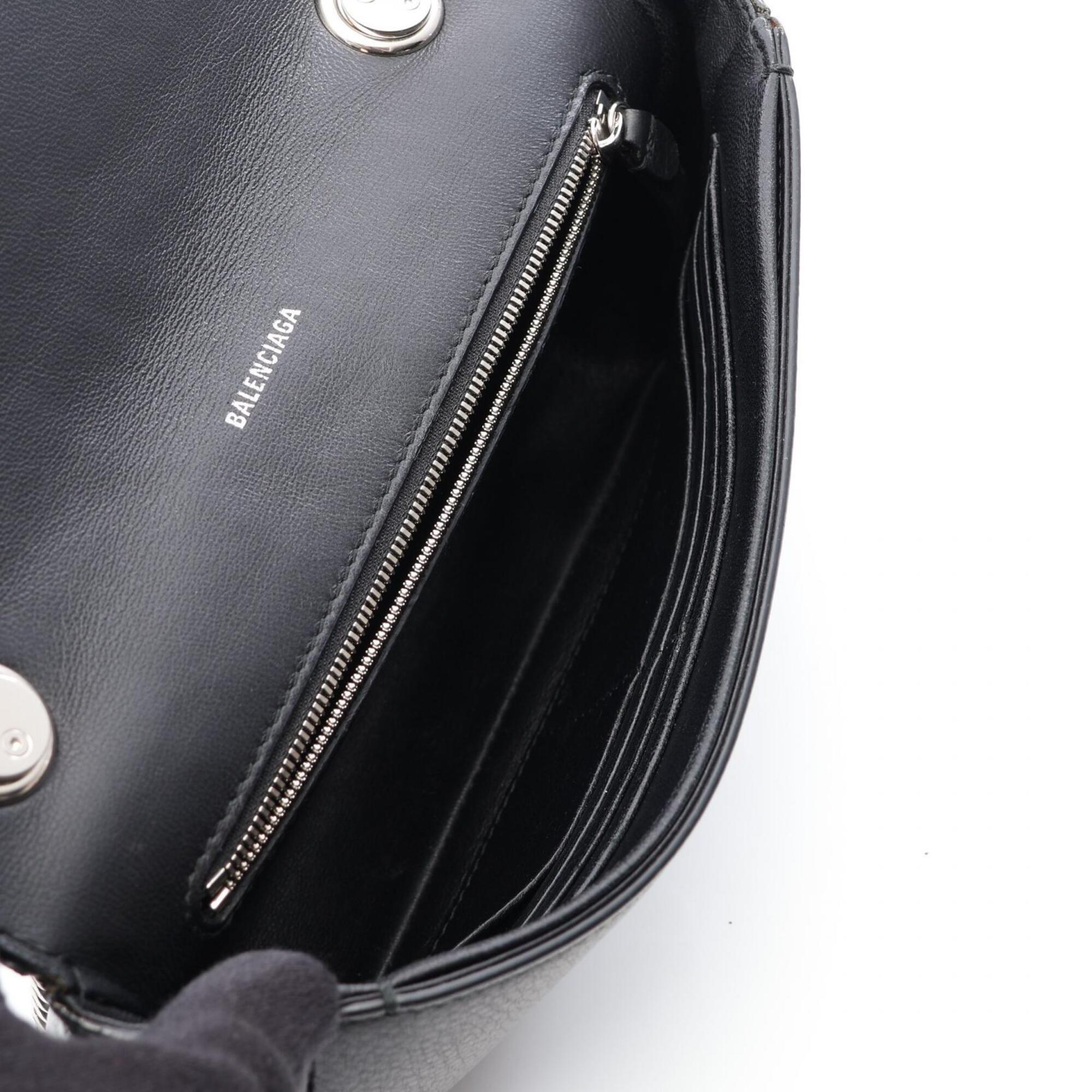 Balenciaga Black Leather Handbag Shoulder Bag (Pre-Owned)