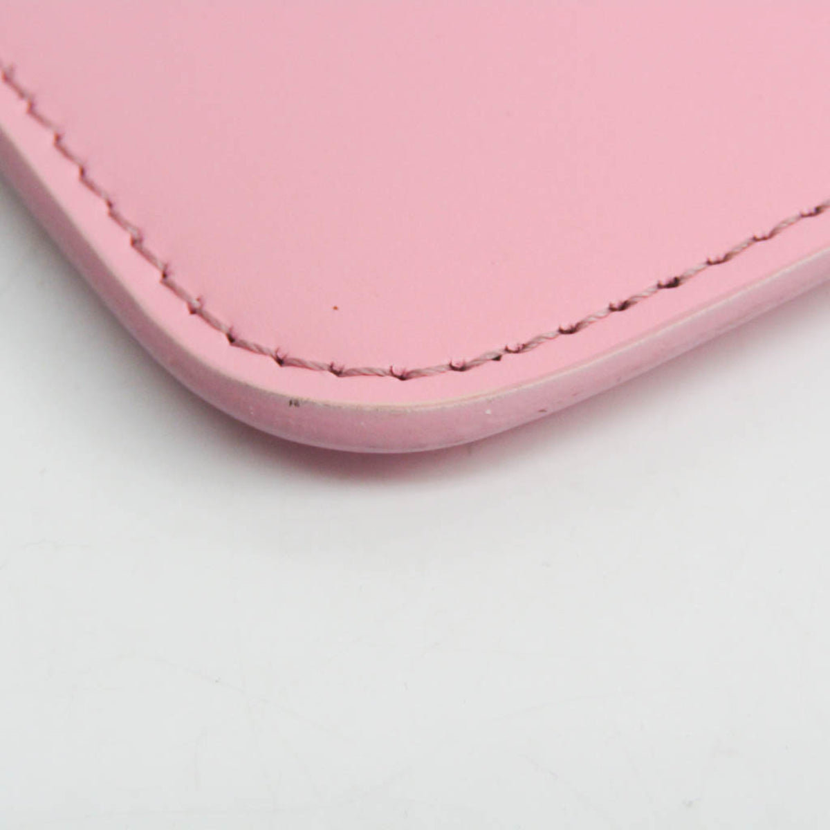 Givenchy Pink Leather Clutch Bag (Pre-Owned)