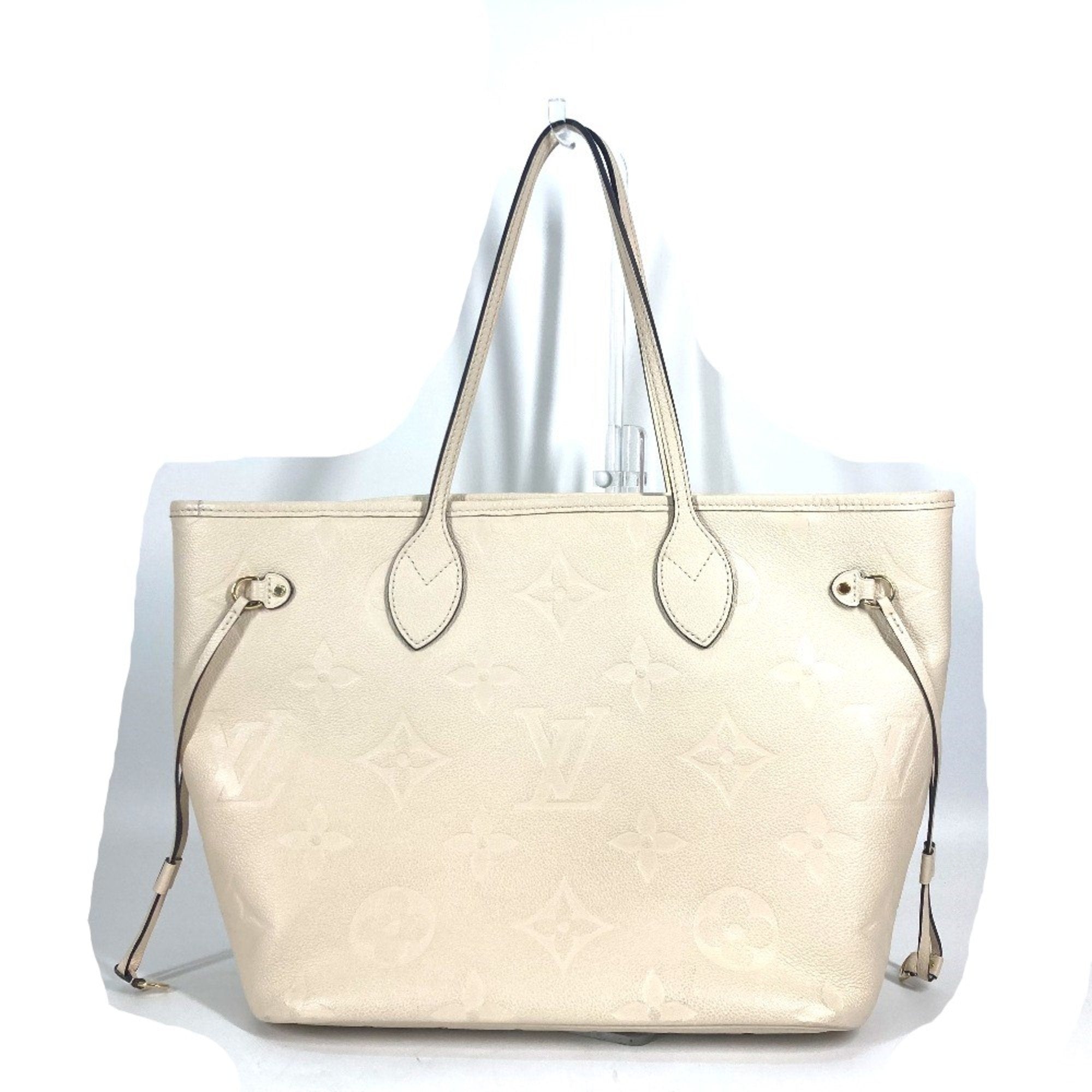 Louis Vuitton Beige Other Tote Bag (Pre-Owned)