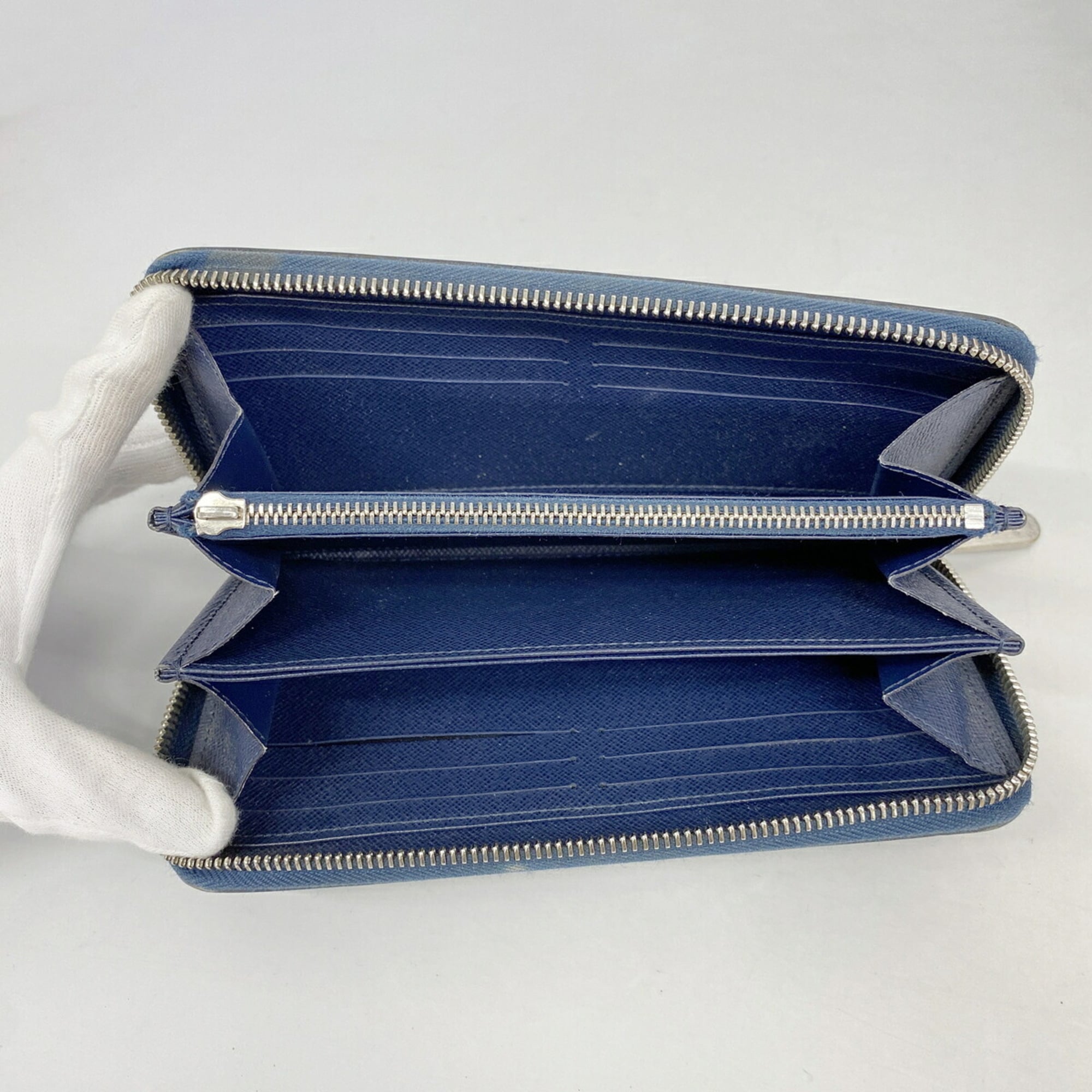 Louis Vuitton Navy Long Wallet (Bi-Fold) (Pre-Owned)