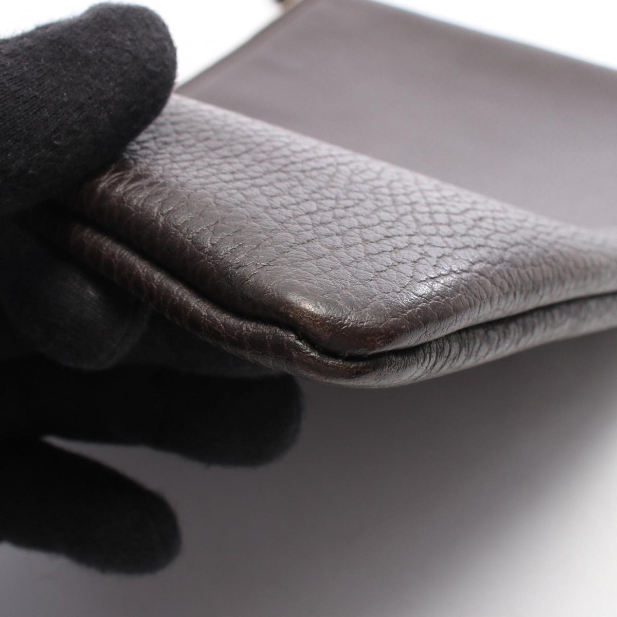 Gucci Brown Leather Clutch Bag (Pre-Owned)