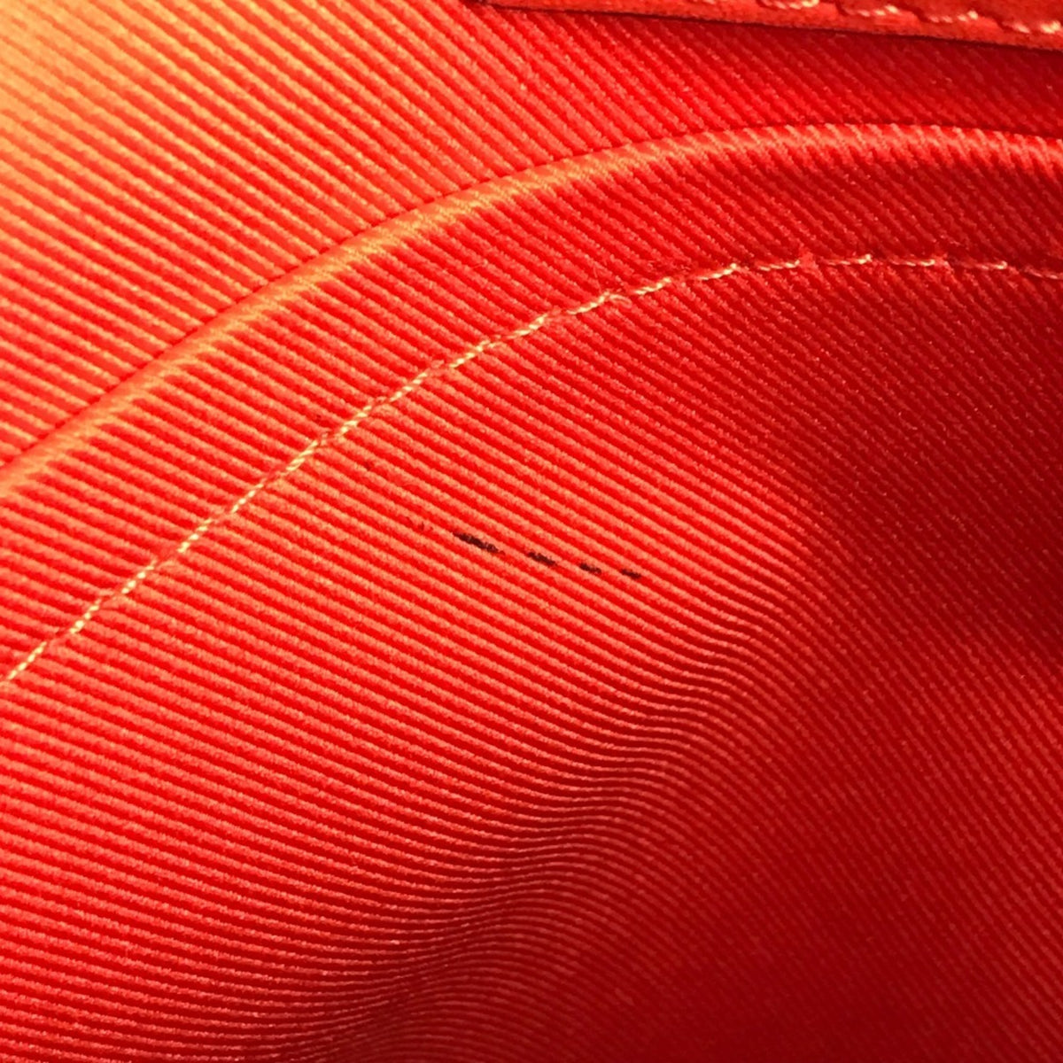 Louis Vuitton Red Color Damier Infini Pochette Shoulder Bag (Pre-Owned)