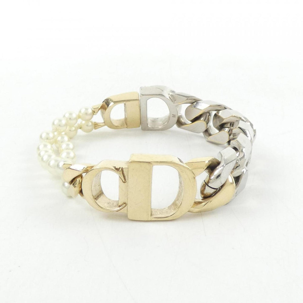Christian Dior Silver White Charm Bracelet (Pre-Owned)