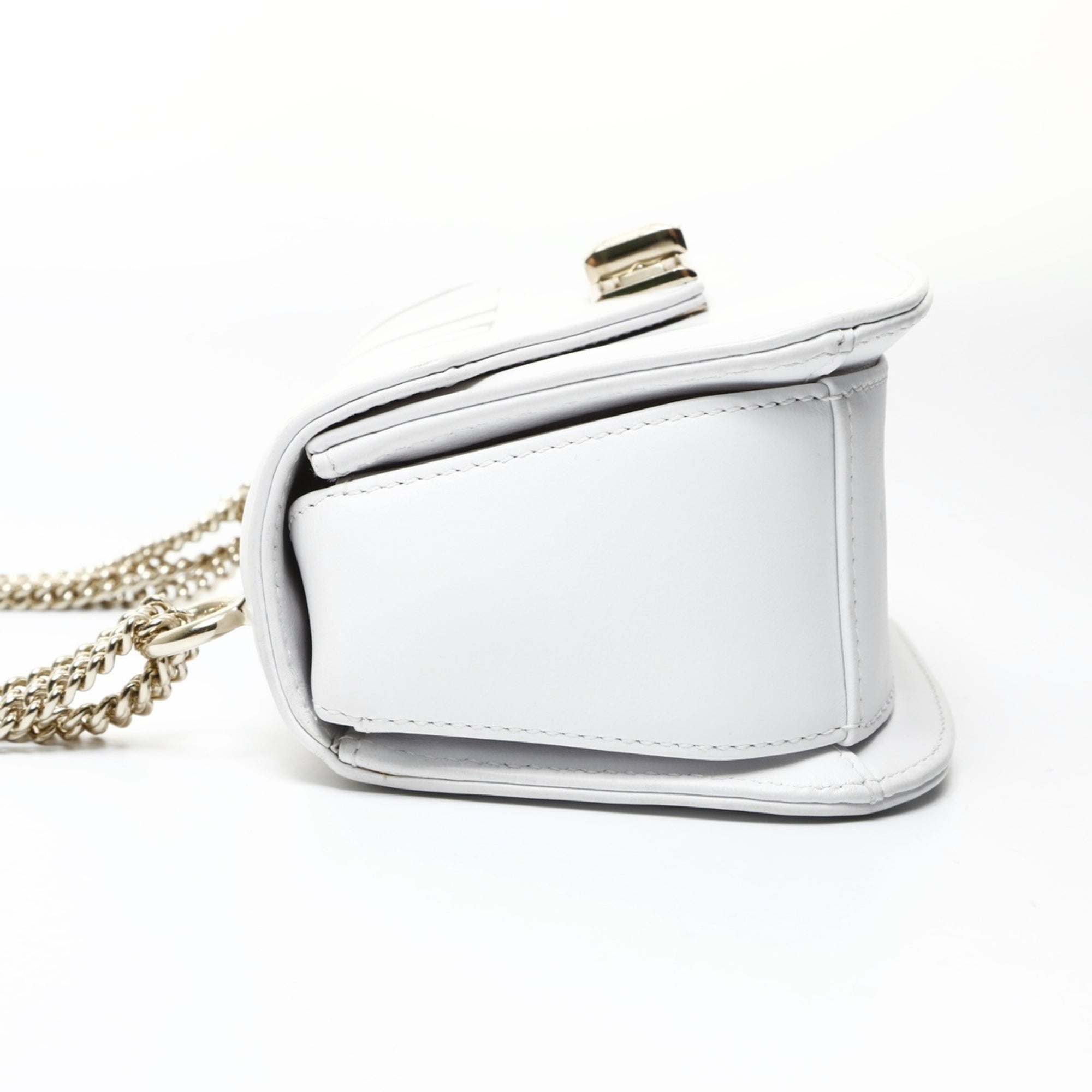 Valentino White Shoulder Bag (Pre-Owned)