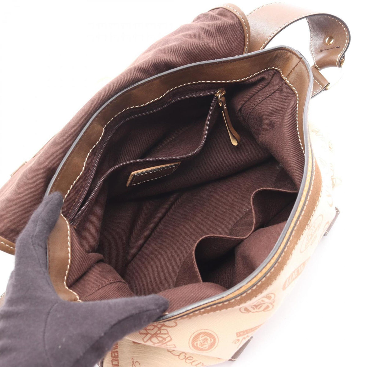 Loewe Brown Ivory Canvas Suede Leather Shoulder Bag (Pre-Owned)