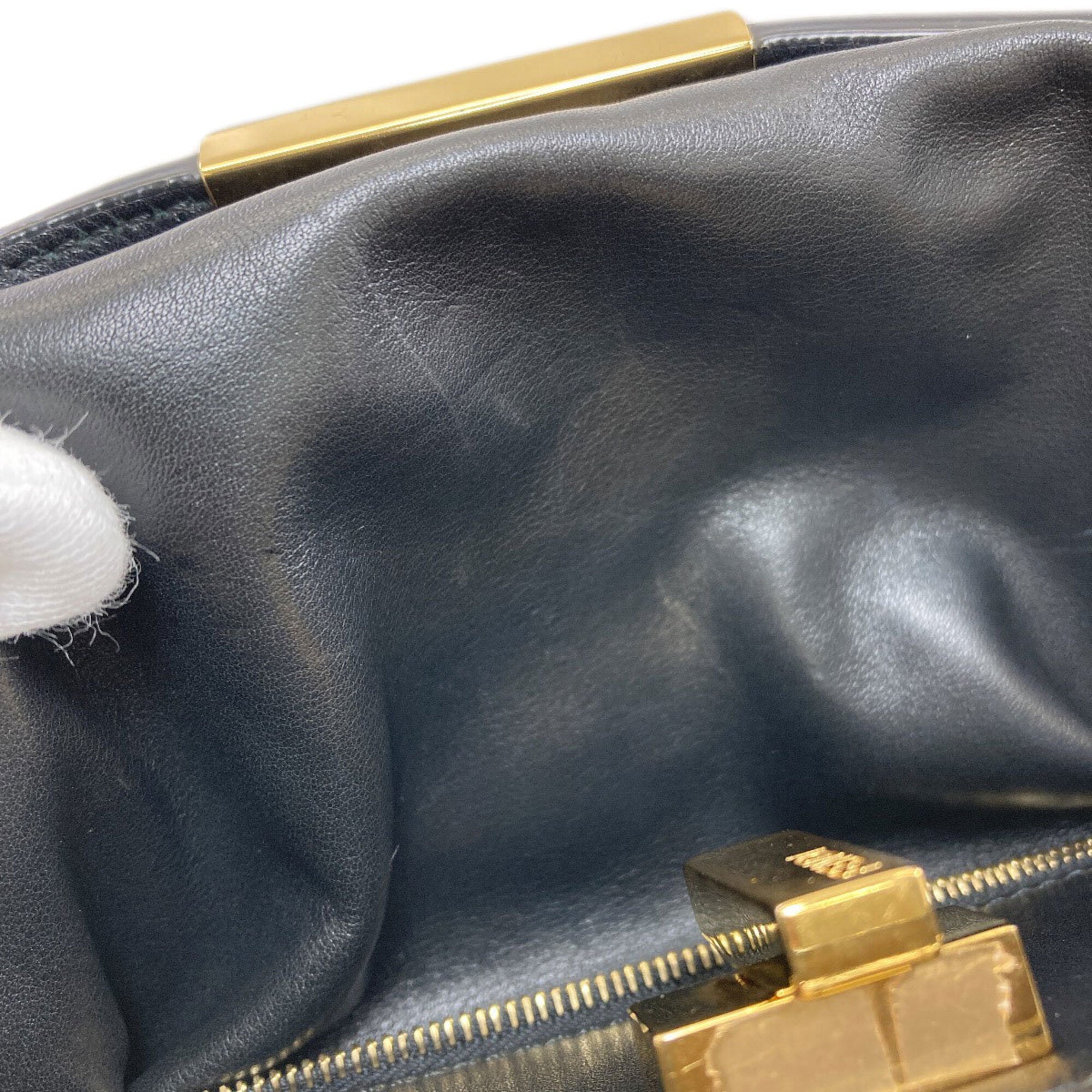 Fendi Grayish Leather Handbag (Pre-Owned)