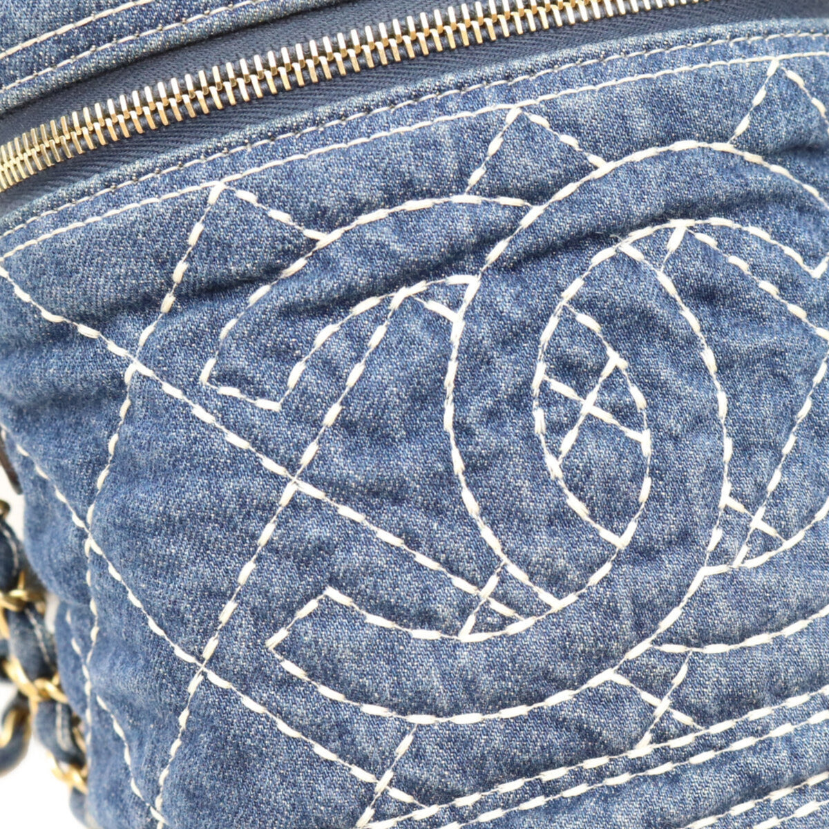 Chanel Gold Denim Shoulder Bag (Pre-Owned)
