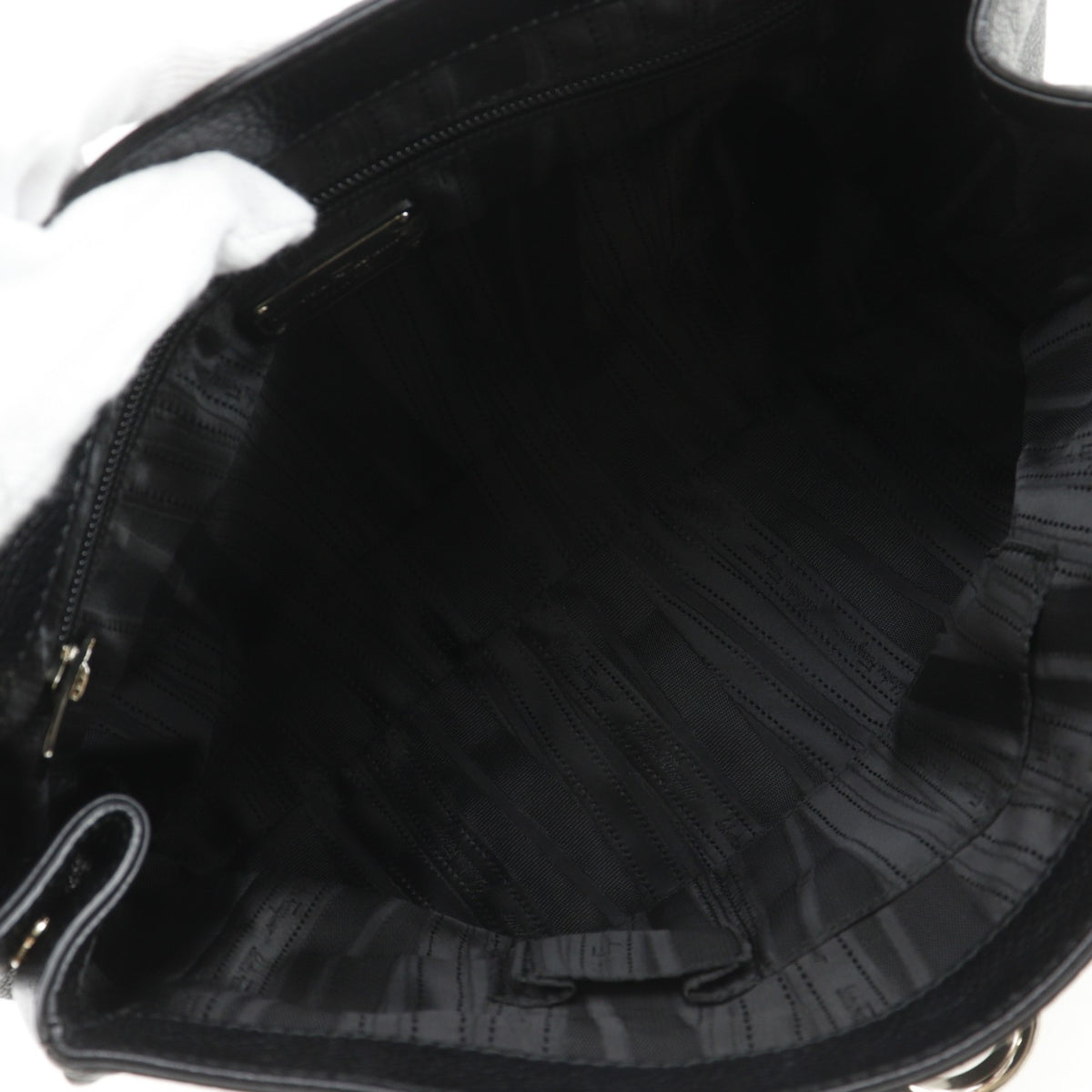Salvatore Ferragamo Black Leather Tote Bag (Pre-Owned)