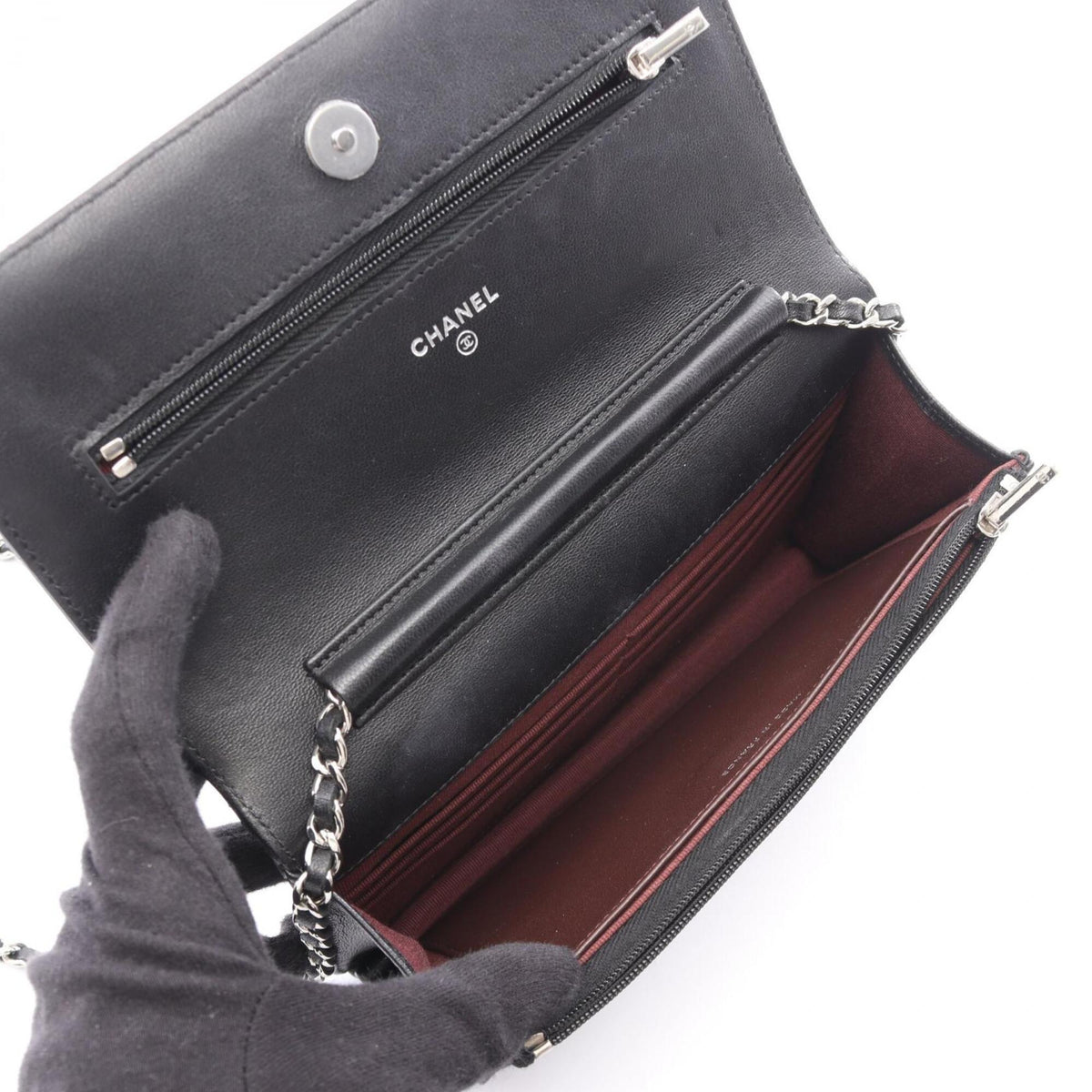 Chanel Matelasse Black Leather Handbag Shoulder Bag (Pre-Owned)