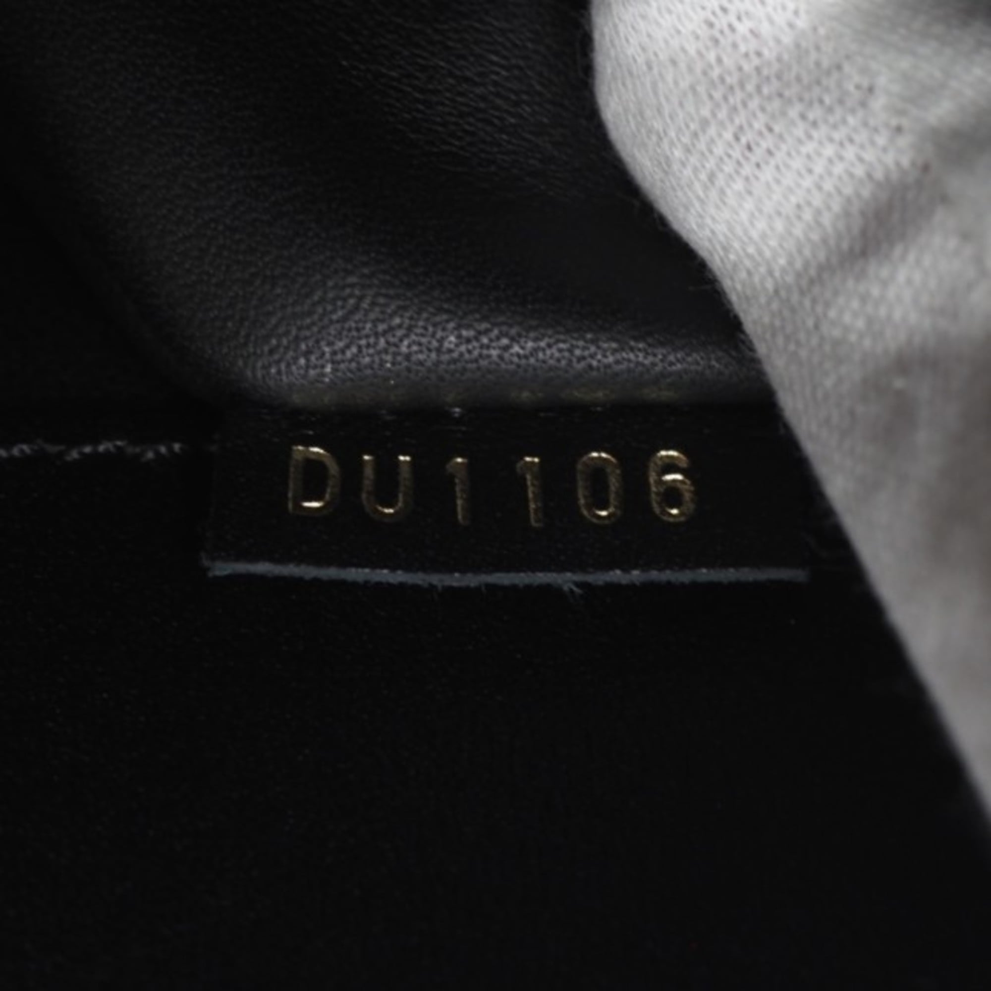 Louis Vuitton Black Noir Leather Handbag (Pre-Owned)