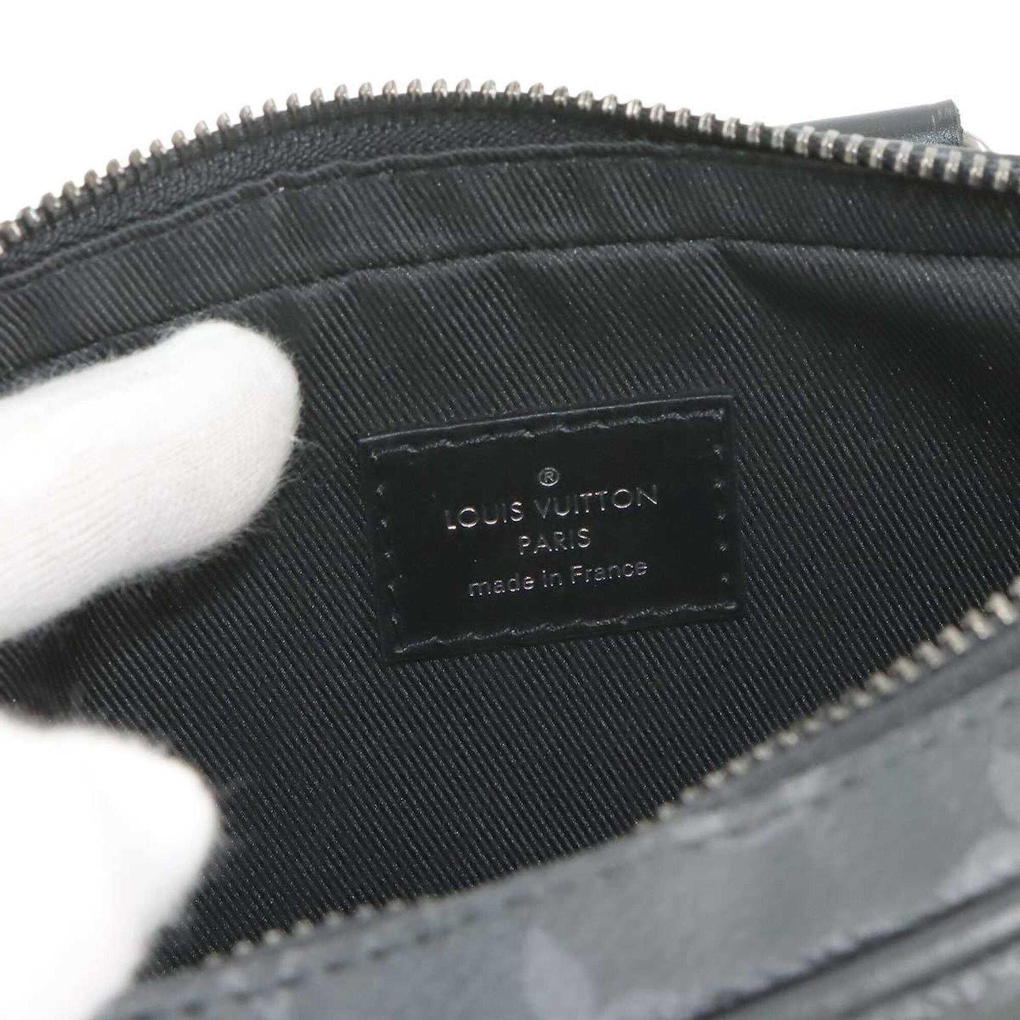 Louis Vuitton Monogram Eclipse Monogram Eclipse Handbag Shoulder Bag (Pre-Owned)