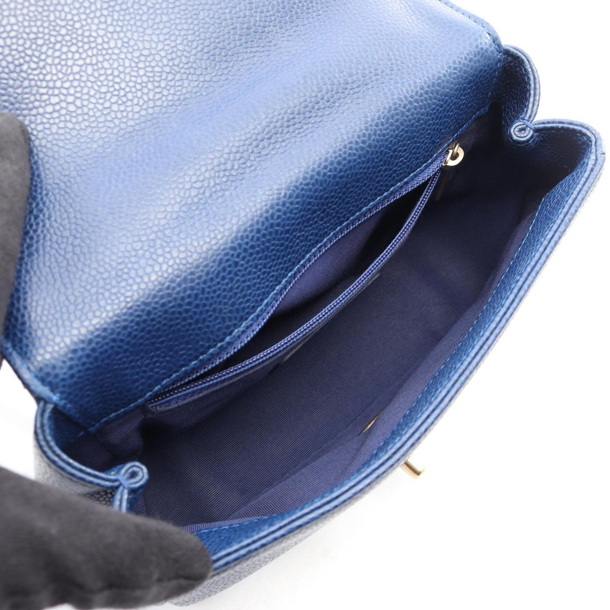 Chanel Blue Leather Handbag Shoulder Bag (Pre-Owned)