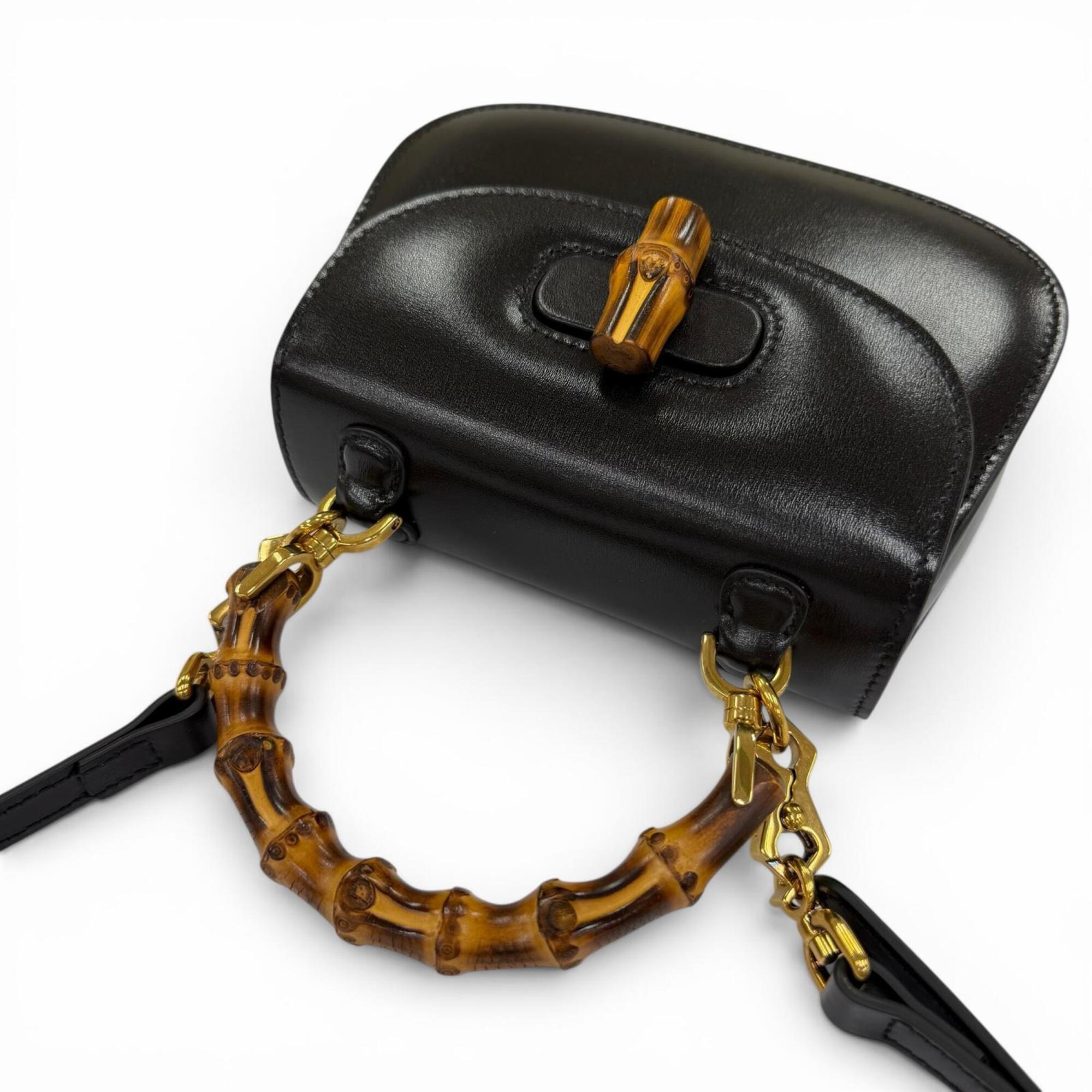 Gucci Black Leather Handbag Shoulder Bag (Pre-Owned)