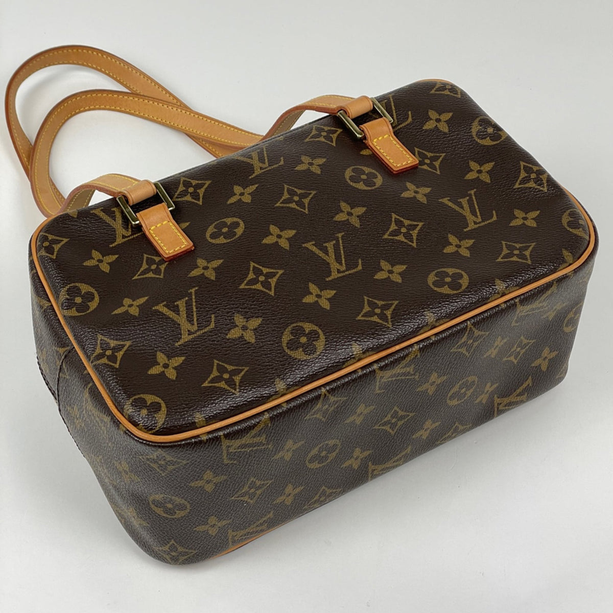 Louis Vuitton Brown Monogram Shoulder Bag (Pre-Owned)