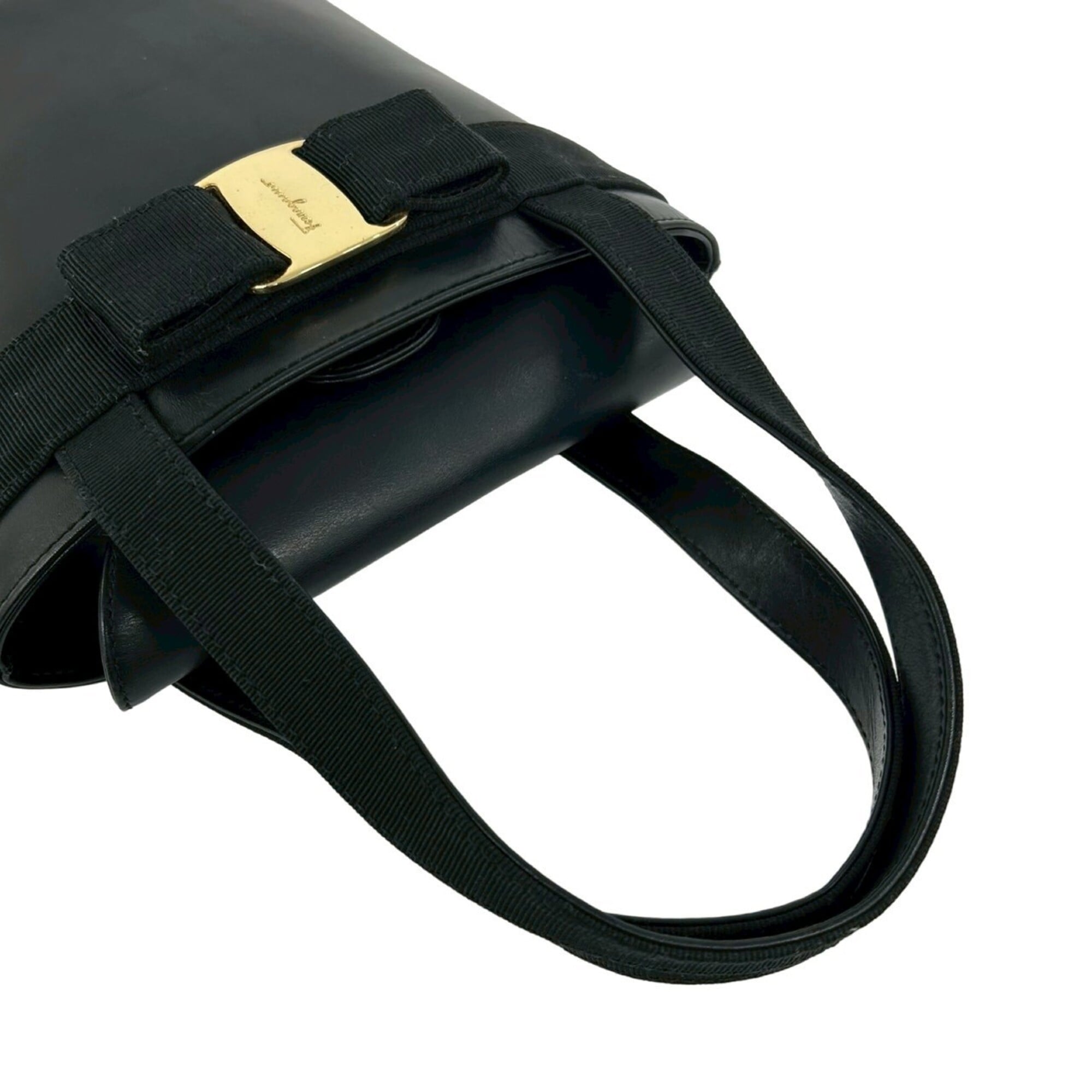 Salvatore Ferragamo Black Leather Handbag Tote Bag (Pre-Owned)