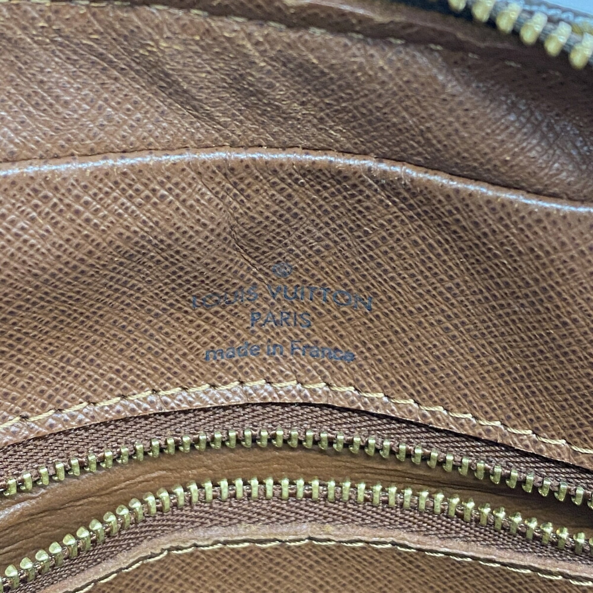 Louis Vuitton Brown Shoulder Bag (Pre-Owned)