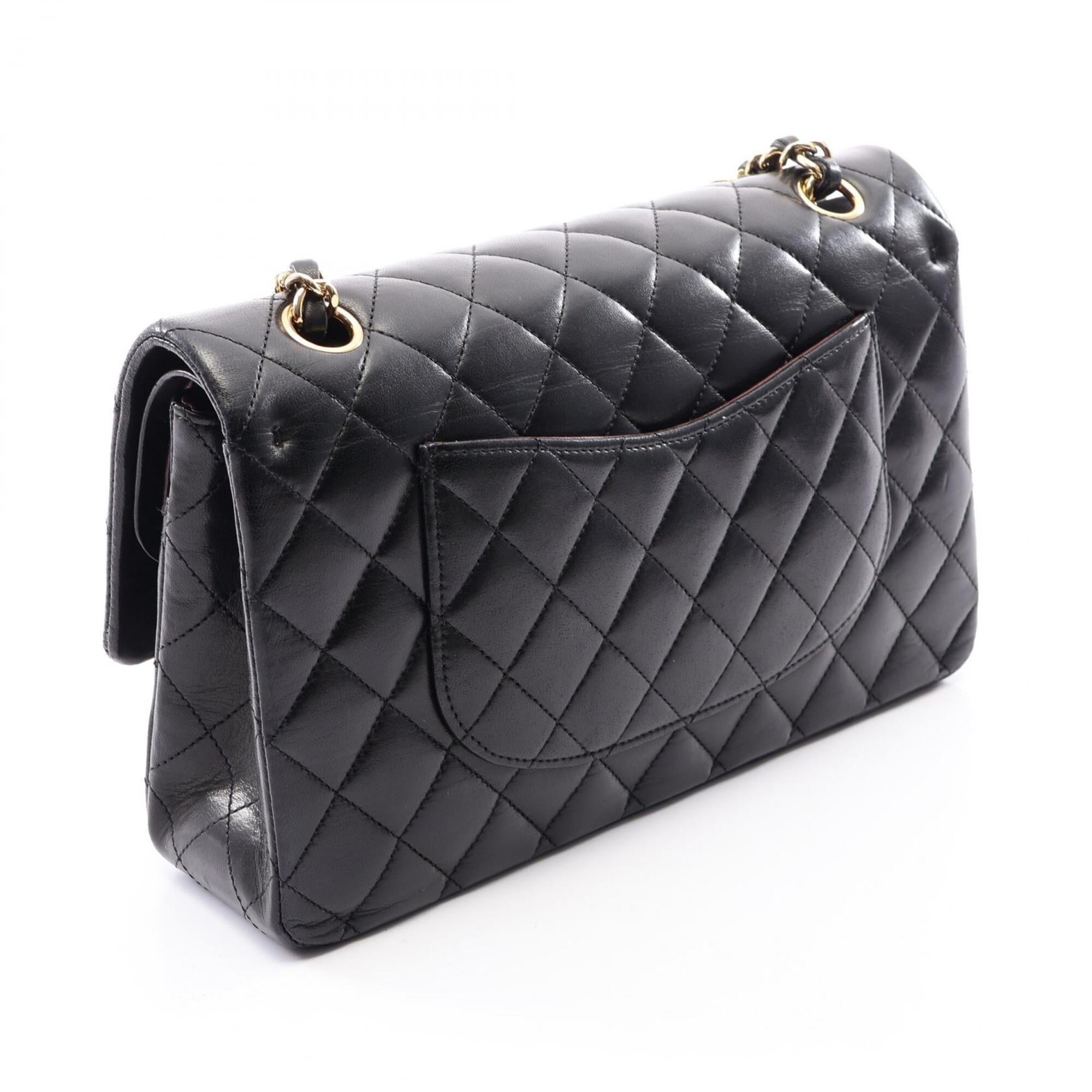 Chanel Black Leather Handbag Shoulder Bag (Pre-Owned)