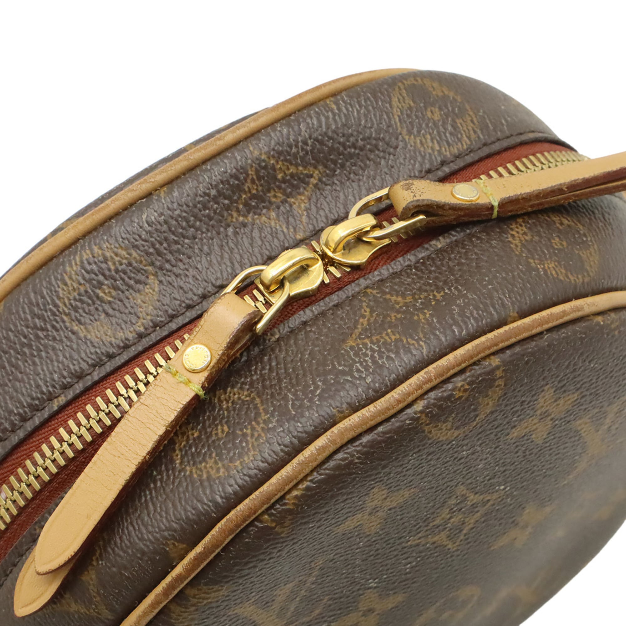Louis Vuitton Monogram Brown Monogram Pochette Shoulder Bag (Pre-Owned)