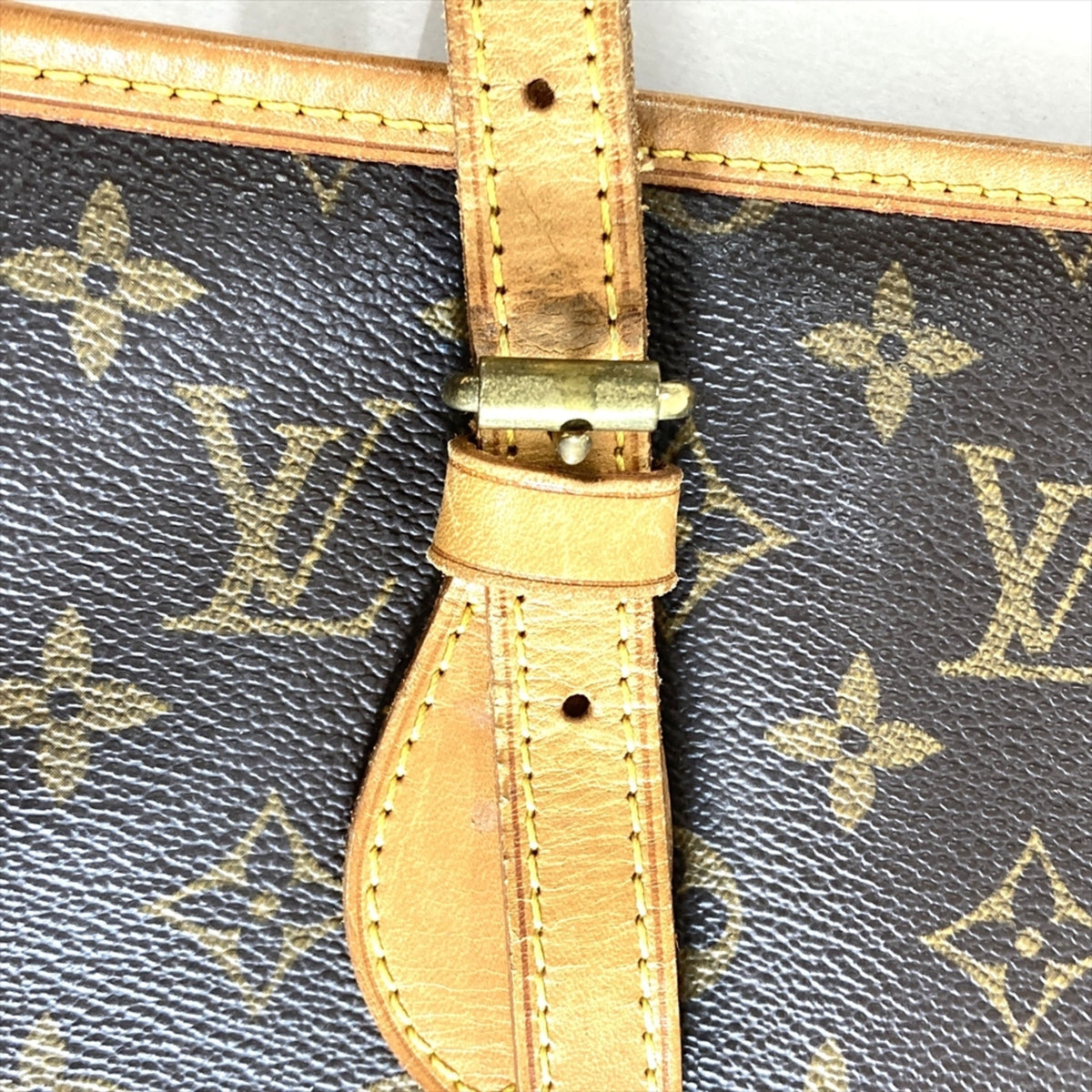 Louis Vuitton Brown Monogram Canvas Tote Bag (Pre-Owned)