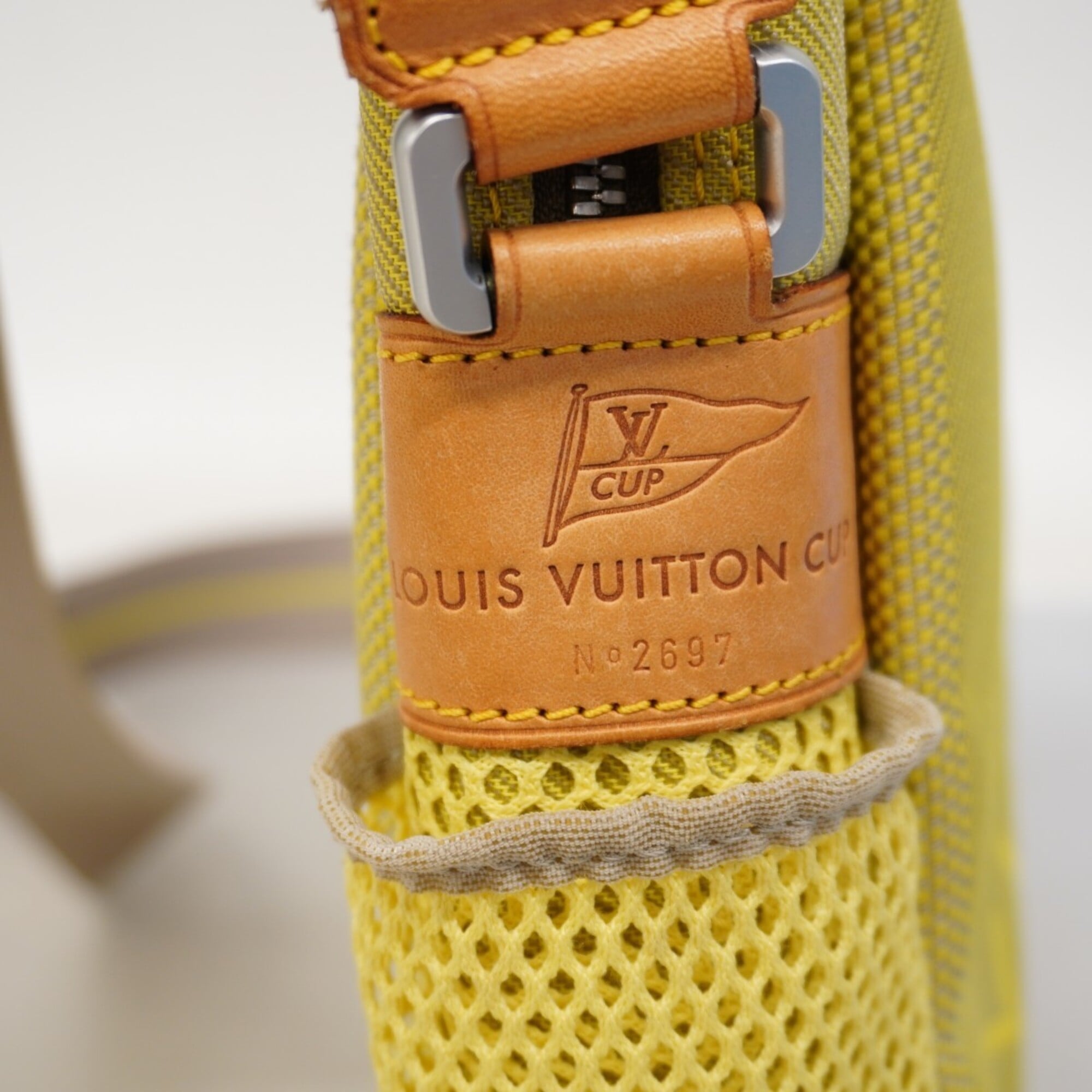 Louis Vuitton Yellow Shoulder Bag (Pre-Owned)