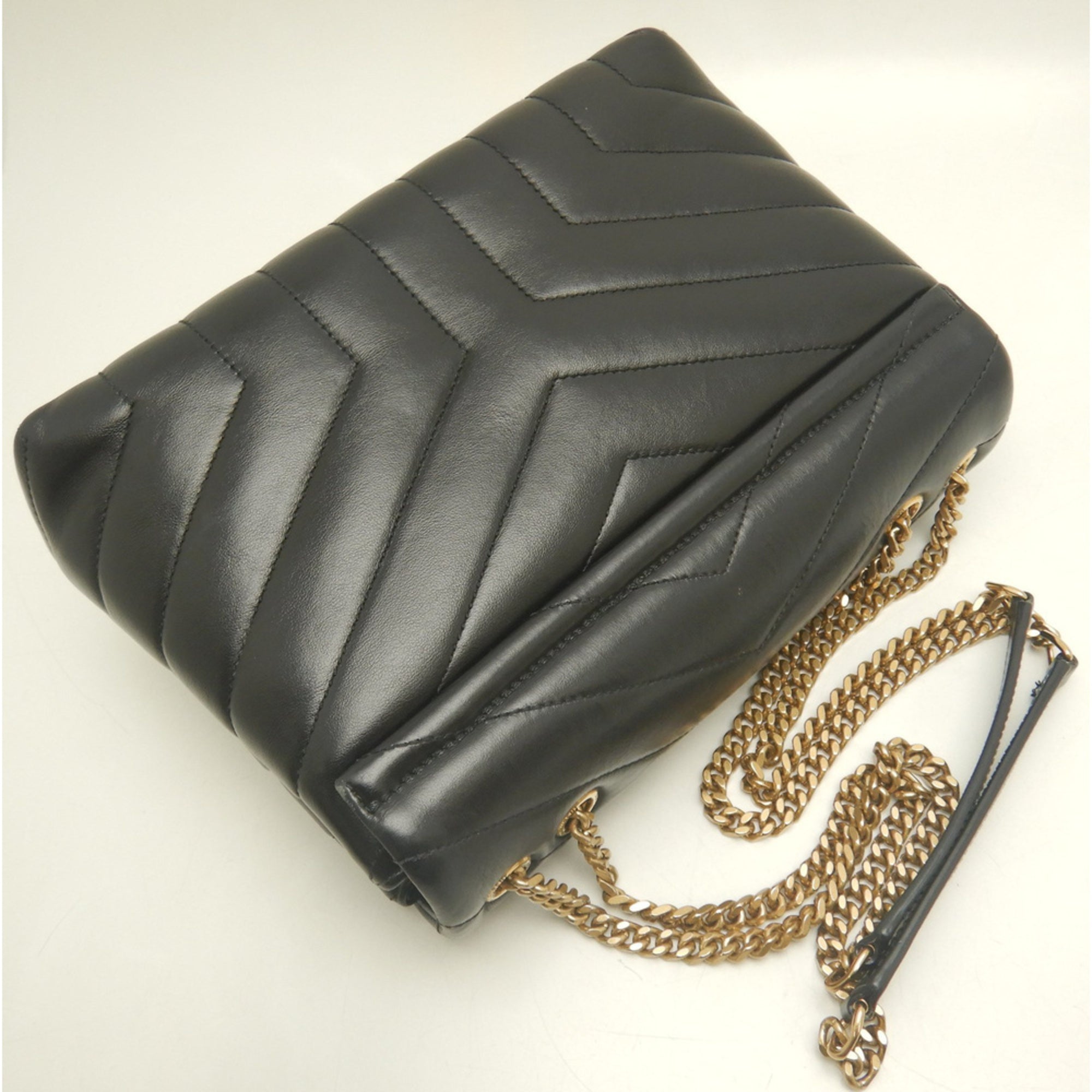 Yves Saint Laurent Black Leather Shoulder Bag (Pre-Owned)
