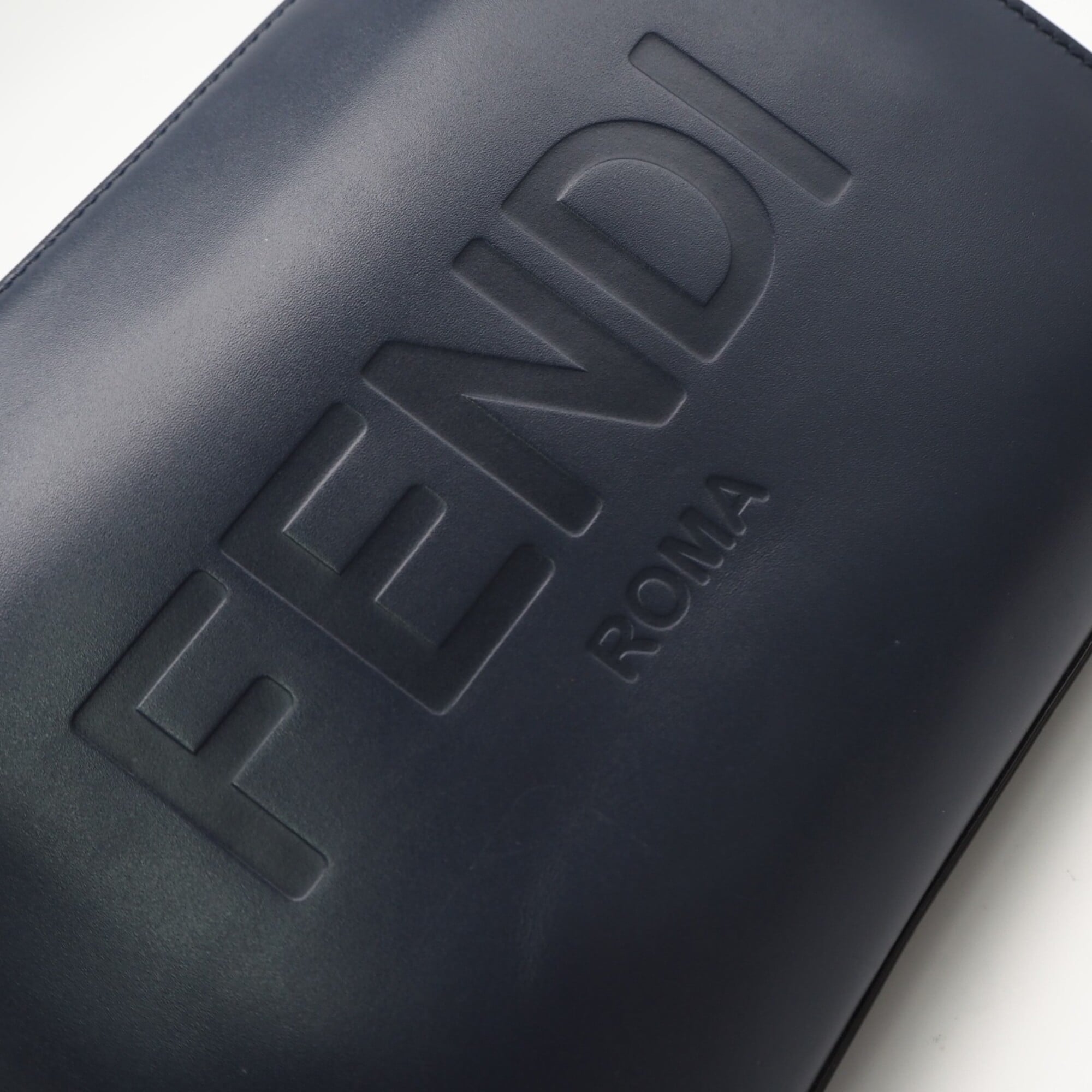 Fendi Navy Leather Clutch Bag (Pre-Owned)