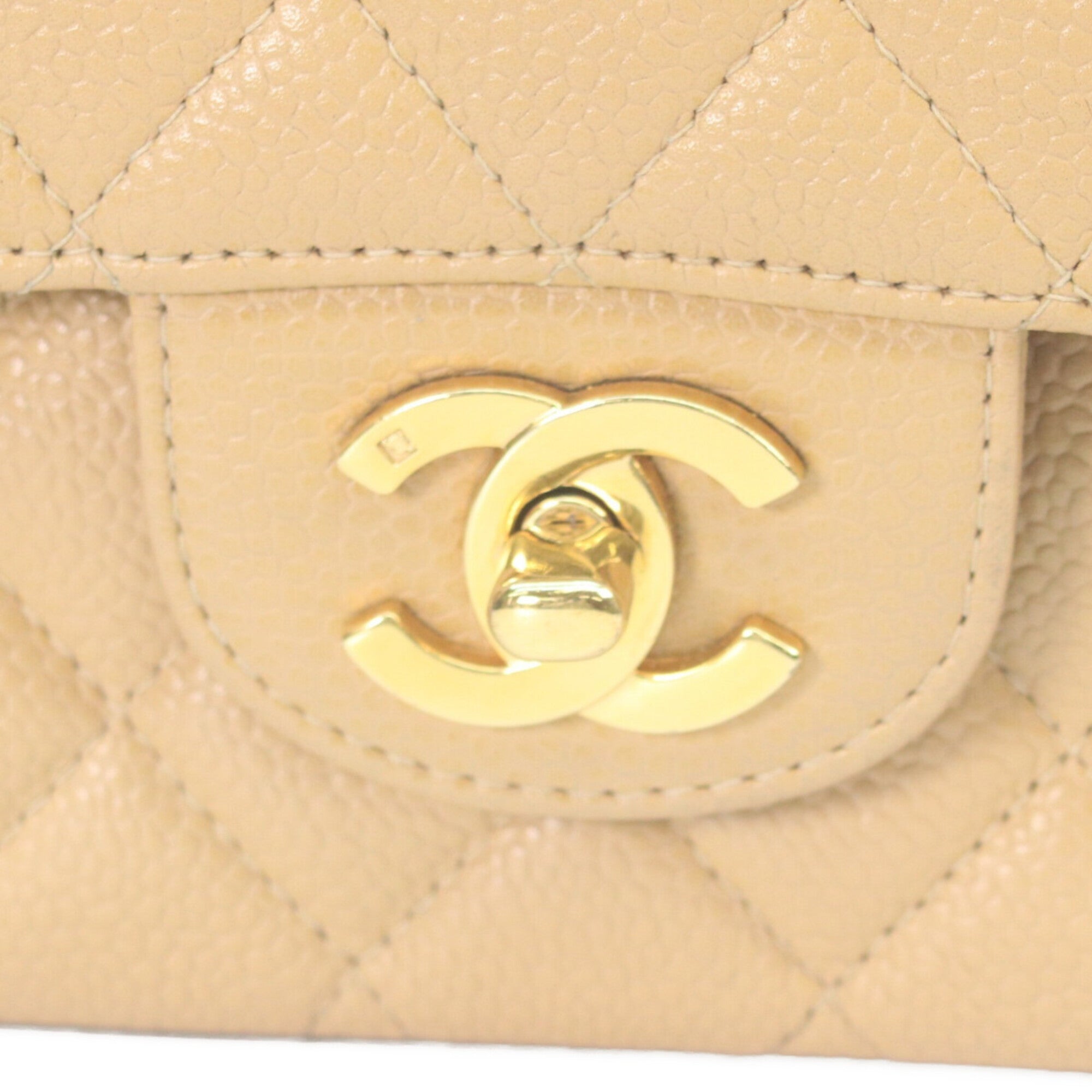 Chanel Beige Grained Calfskin Shoulder Bag (Pre-Owned)