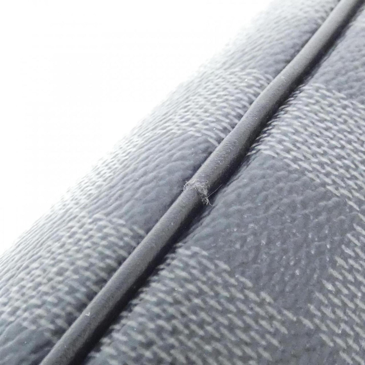 Louis Vuitton Damier Graphite Graphite Coated Canvas Pouch Shoulder Bag (Pre-Owned)