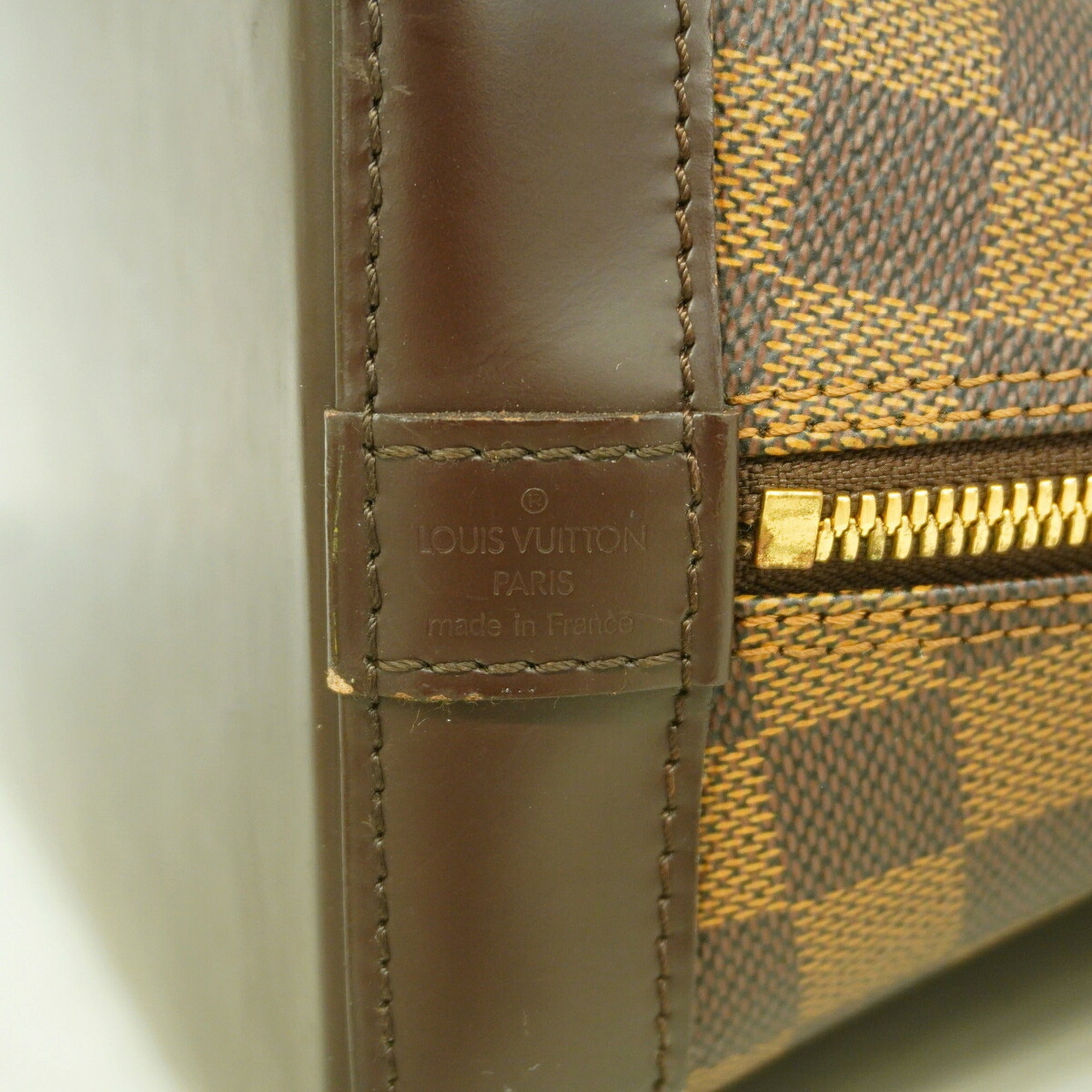 Louis Vuitton Ebene Handbag (Pre-Owned)