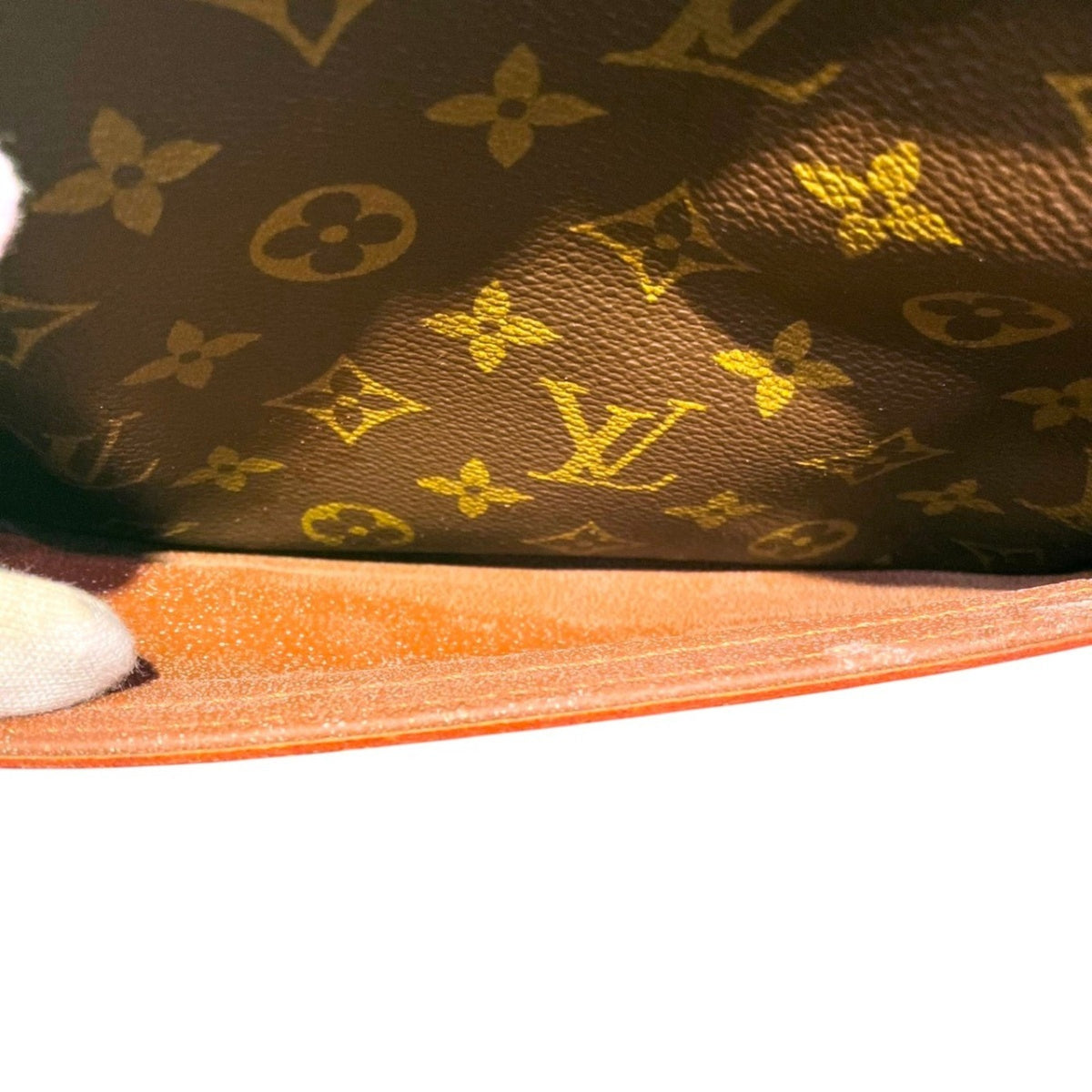 Louis Vuitton Brown Monogram Shoulder Bag (Pre-Owned)