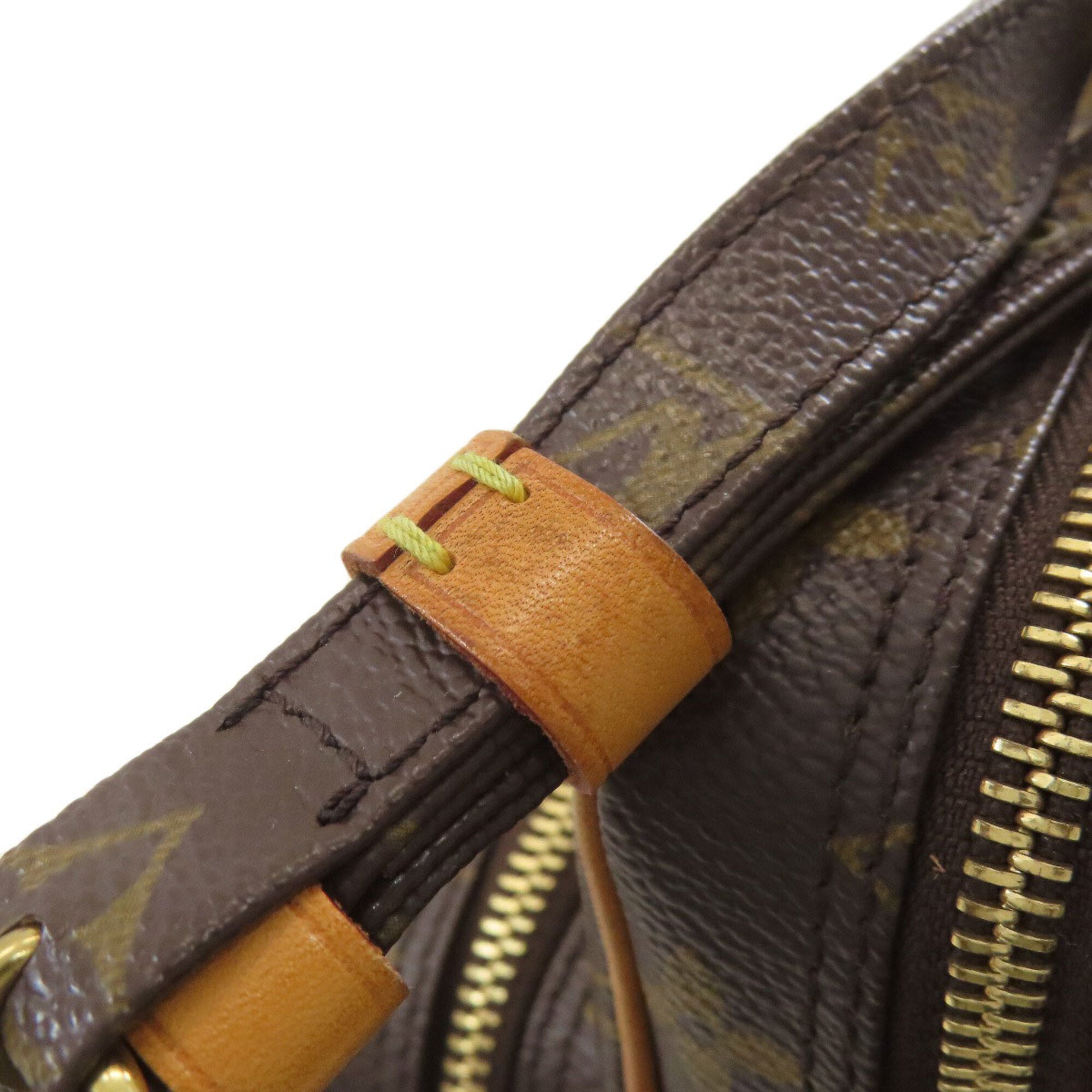 Louis Vuitton Monogram Monogram Canvas Shoulder Bag (Pre-Owned)
