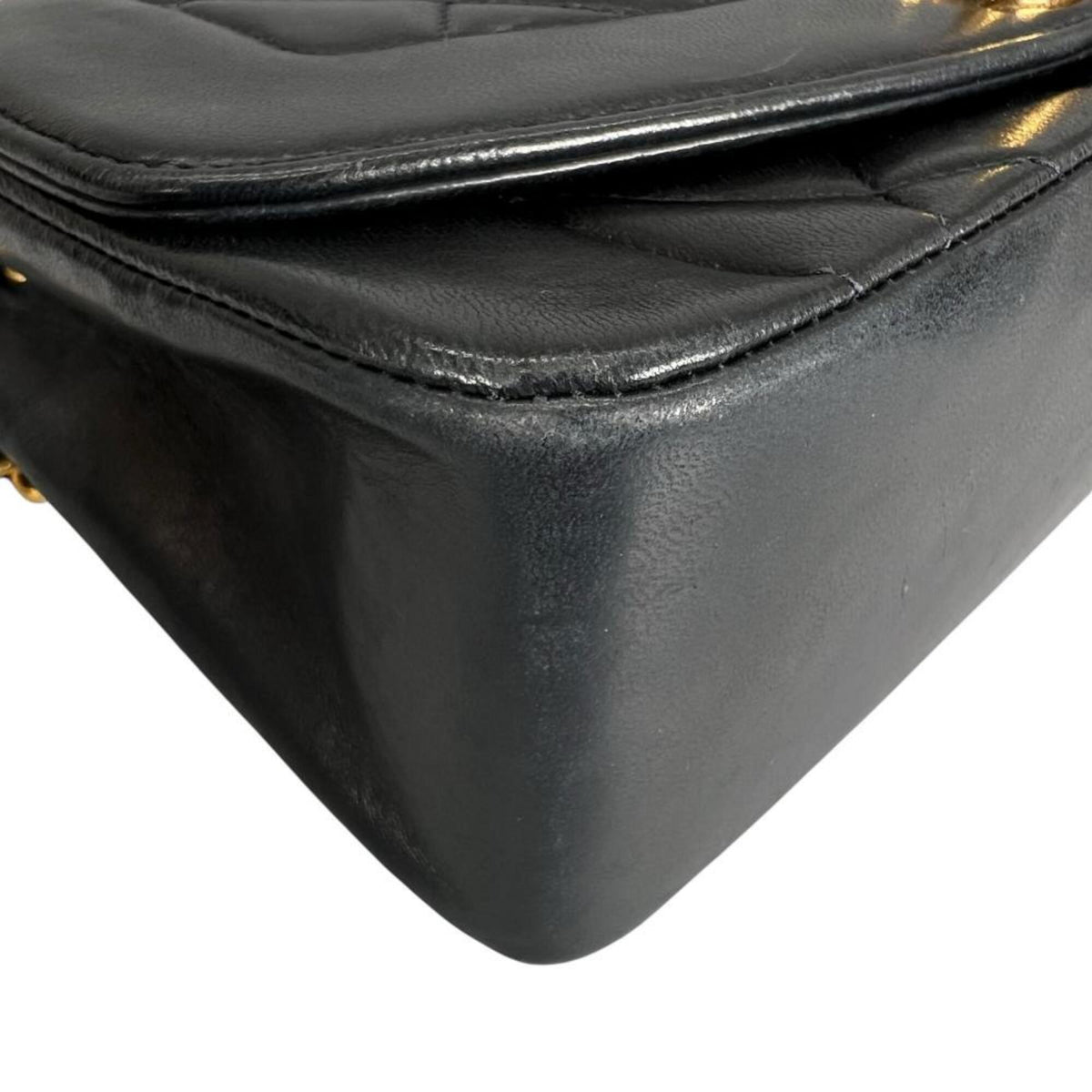 Chanel Black Grained Calfskin Shoulder Bag (Pre-Owned)