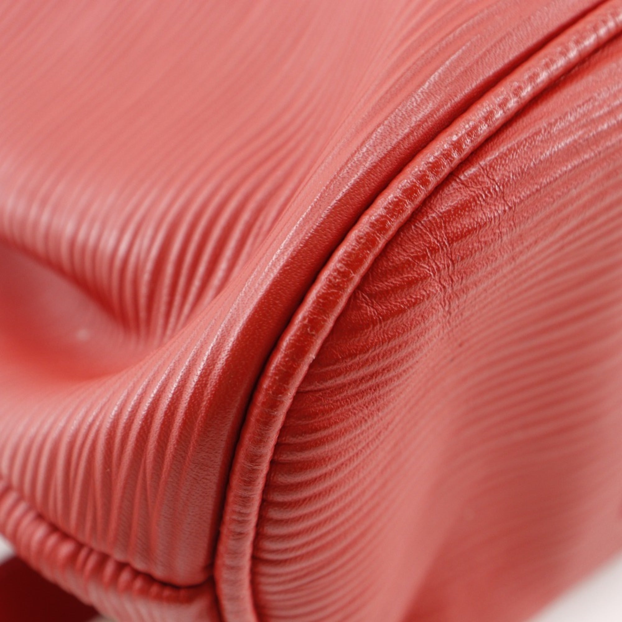 Fendi Red Color Leather Backpack (Pre-Owned)