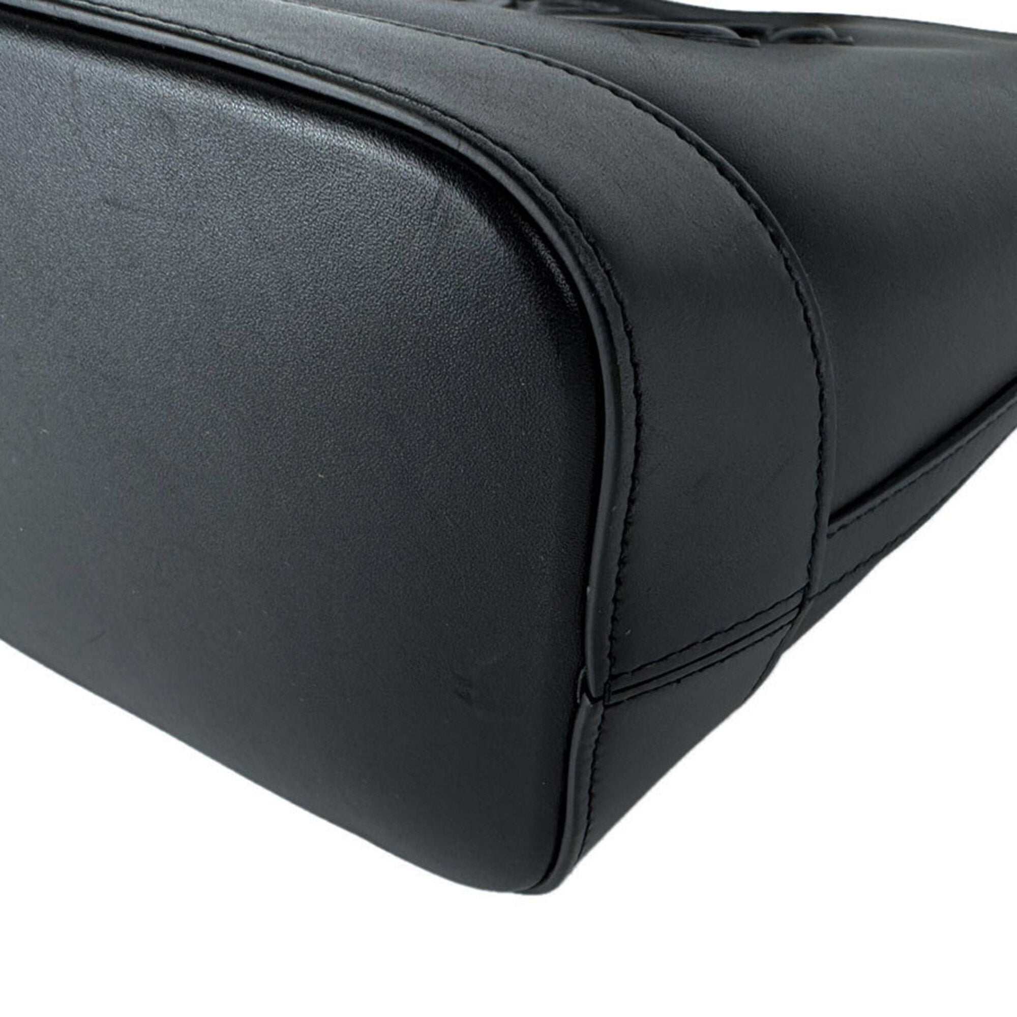 Celine Black Leather Shoulder Bag (Pre-Owned)