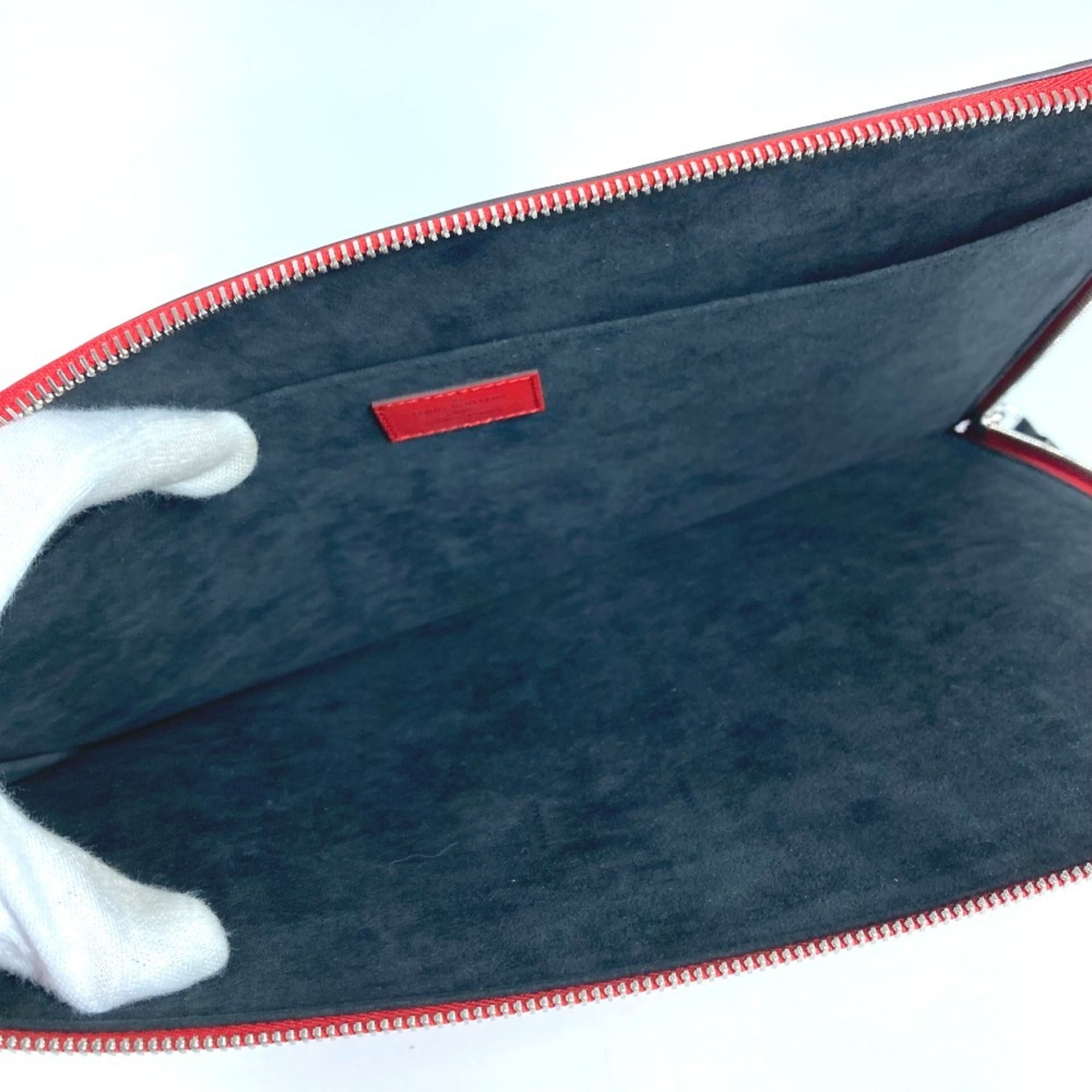 Louis Vuitton Red Color White Epi Leather Clutch Bag Pochette (Pre-Owned)